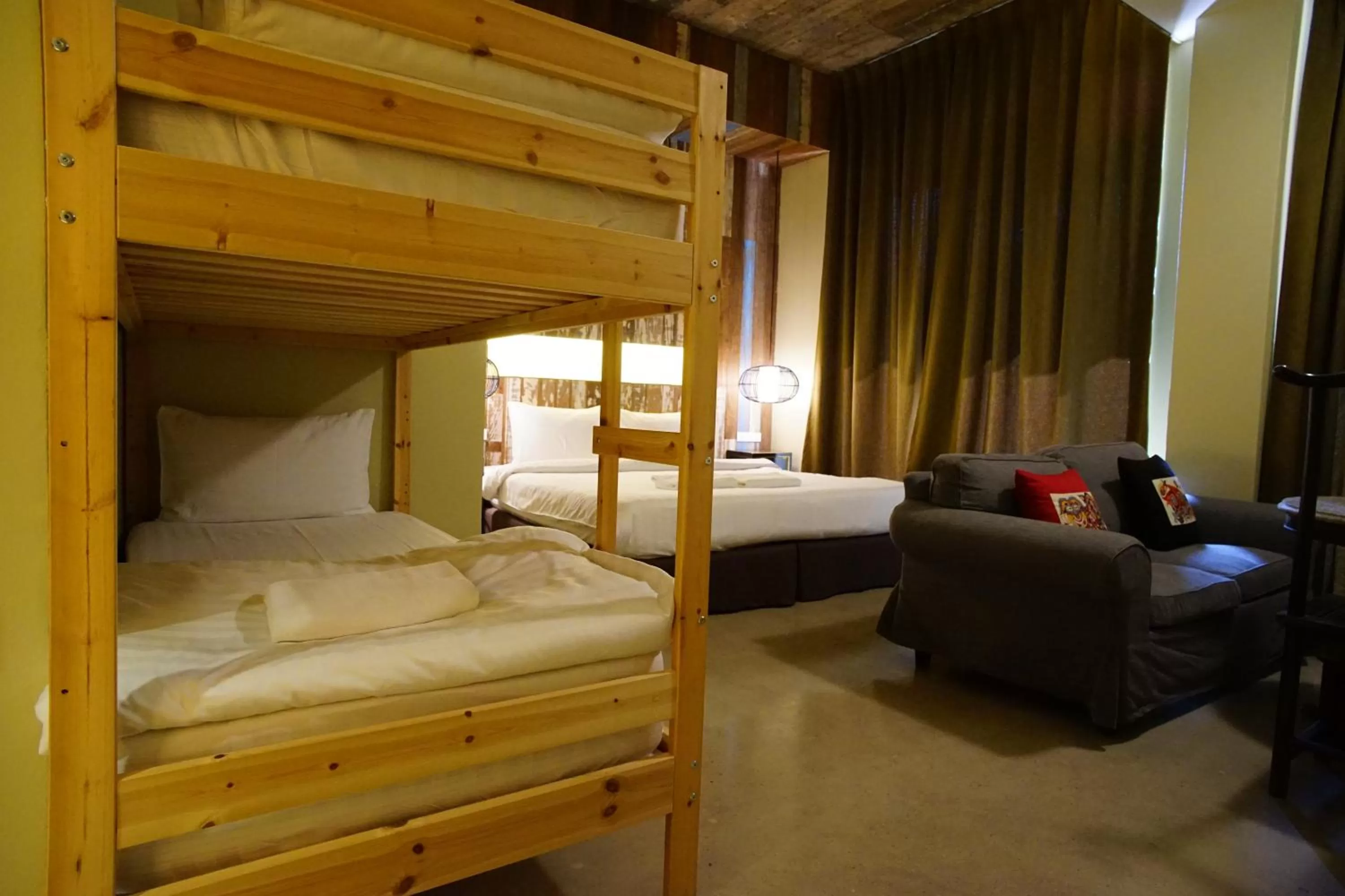 Bedroom, Bed in Villa Bangkok