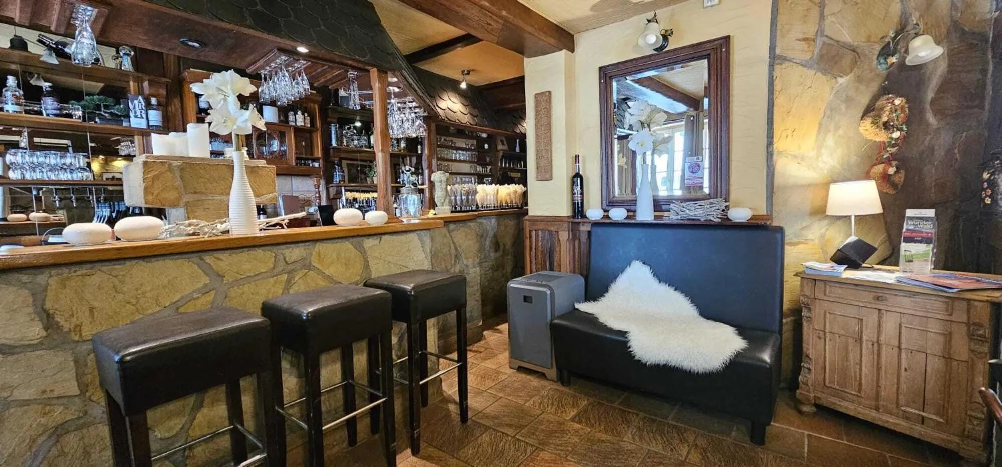 Food and drinks, Lounge/Bar in Altes Backhaus