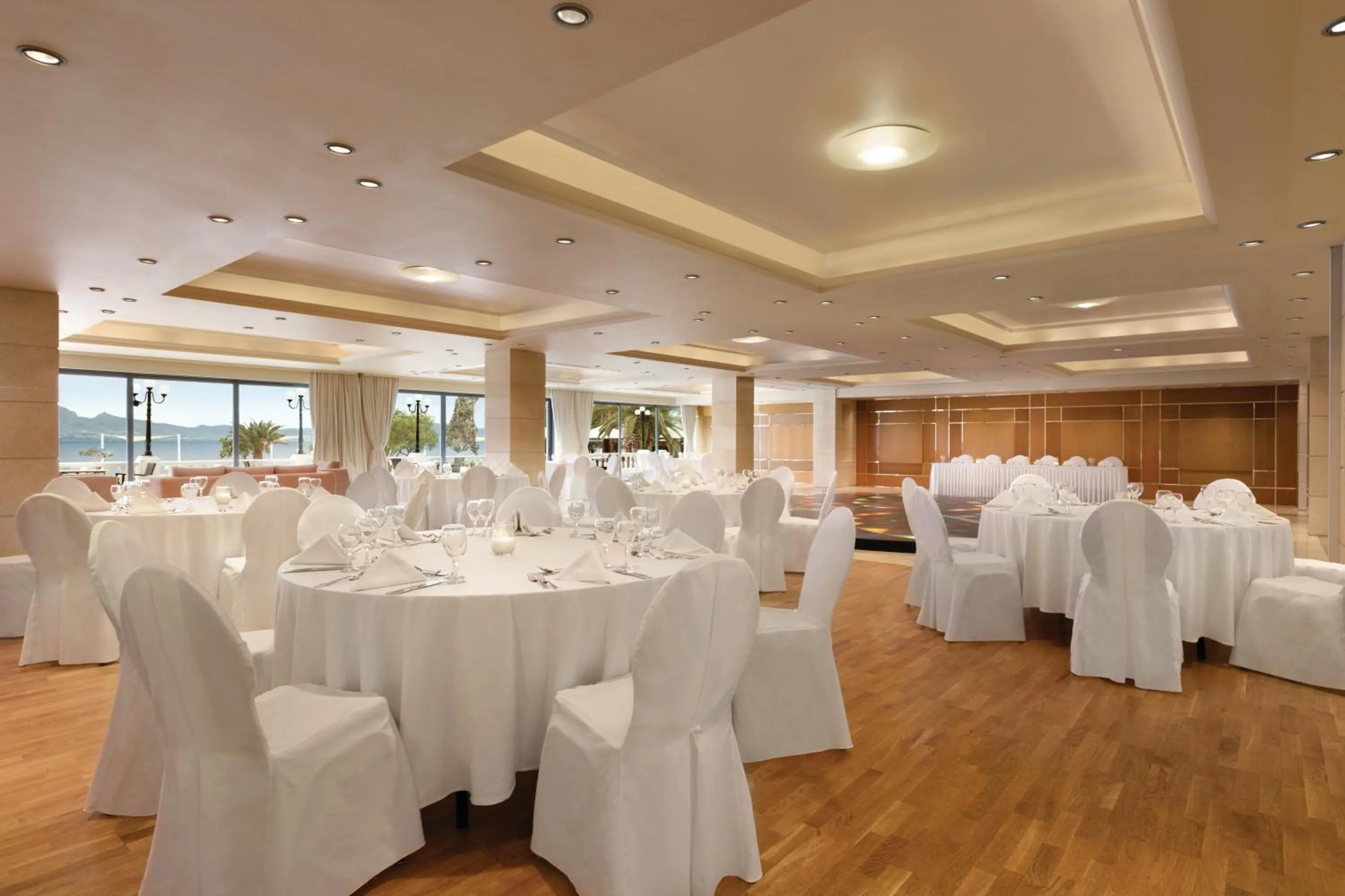 Banquet/Function facilities in Ramada Loutraki Poseidon Resort