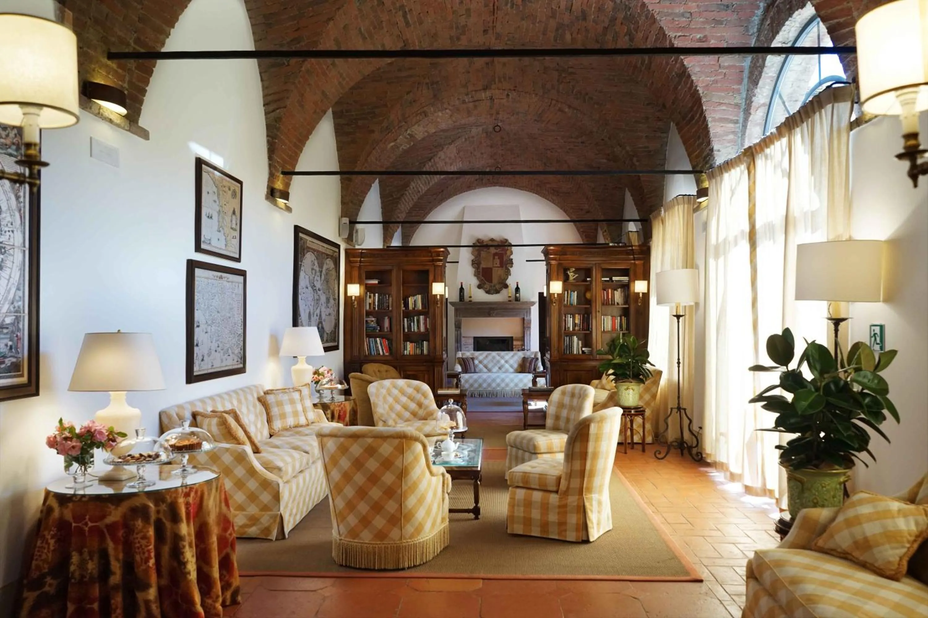 Library in Castello Banfi - Il Borgo - Relais et Chateaux