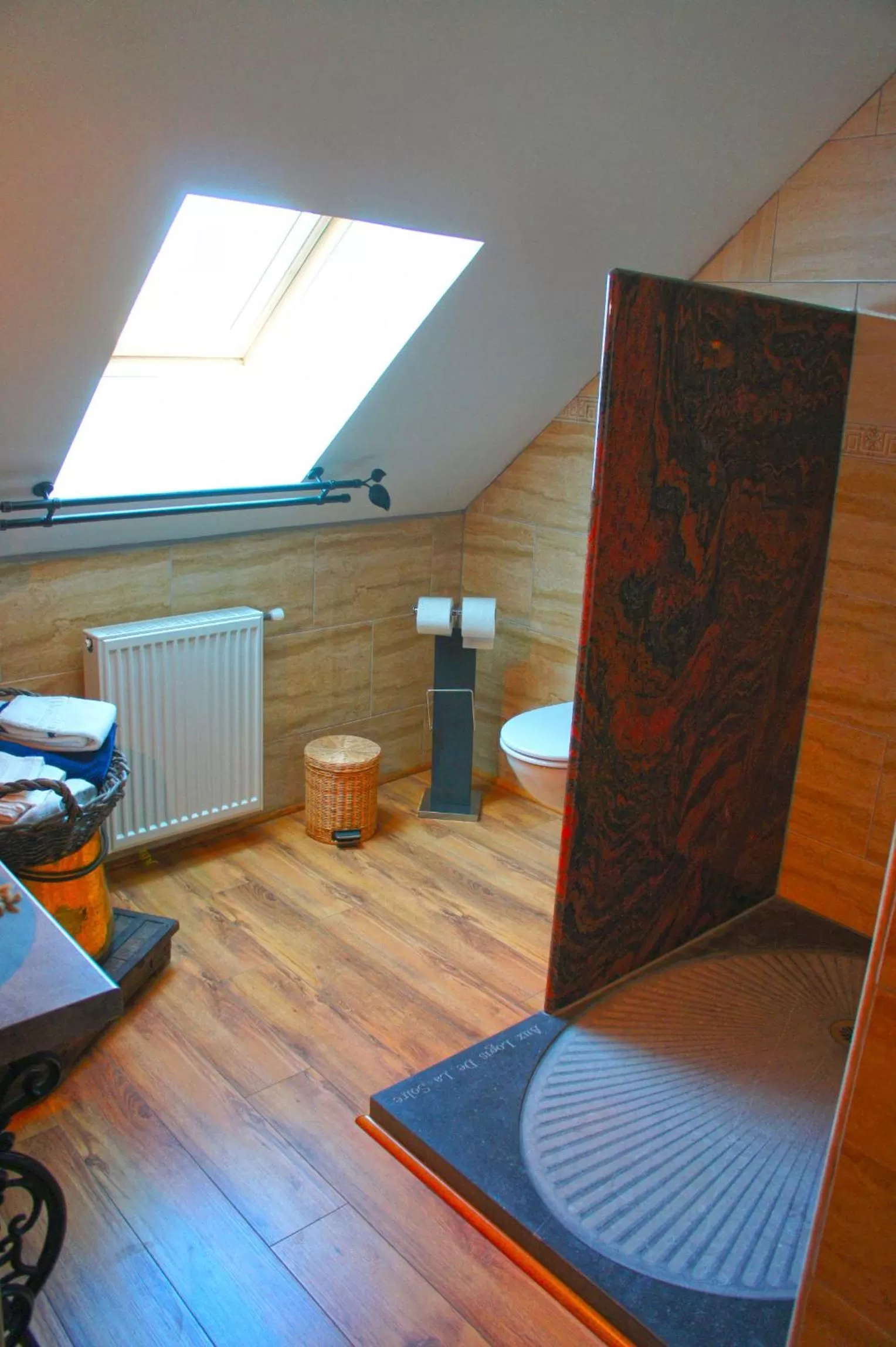 Shower in Aux Logis de la Solre