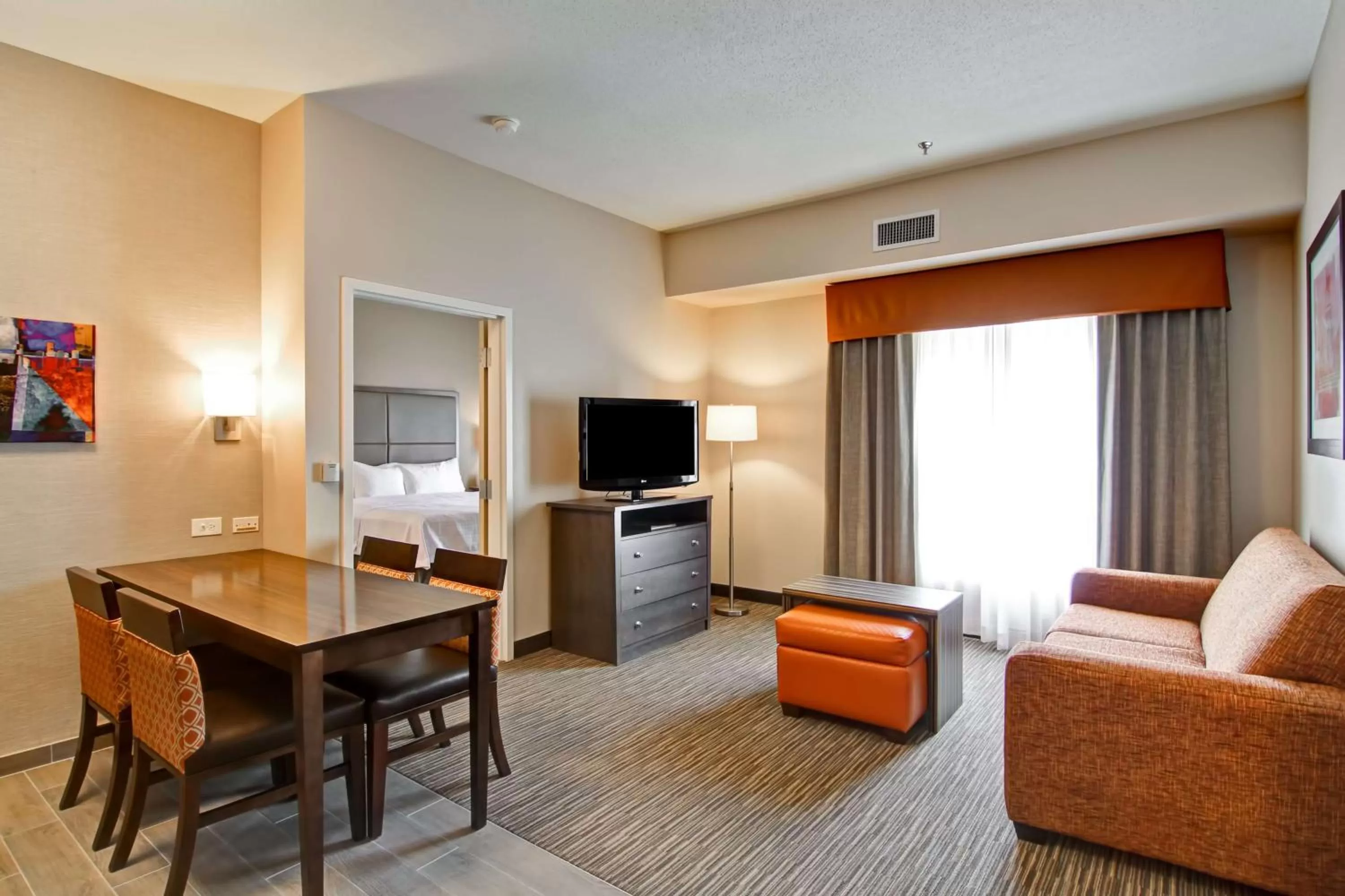 TV and multimedia in Homewood Suites Houston Kingwood Parc Airport Area
