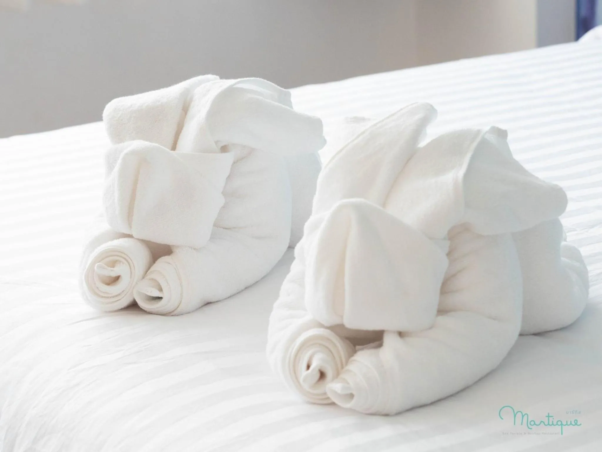 towels, Bed in Tique Series Boutique Resort (SHA Extra Plus)