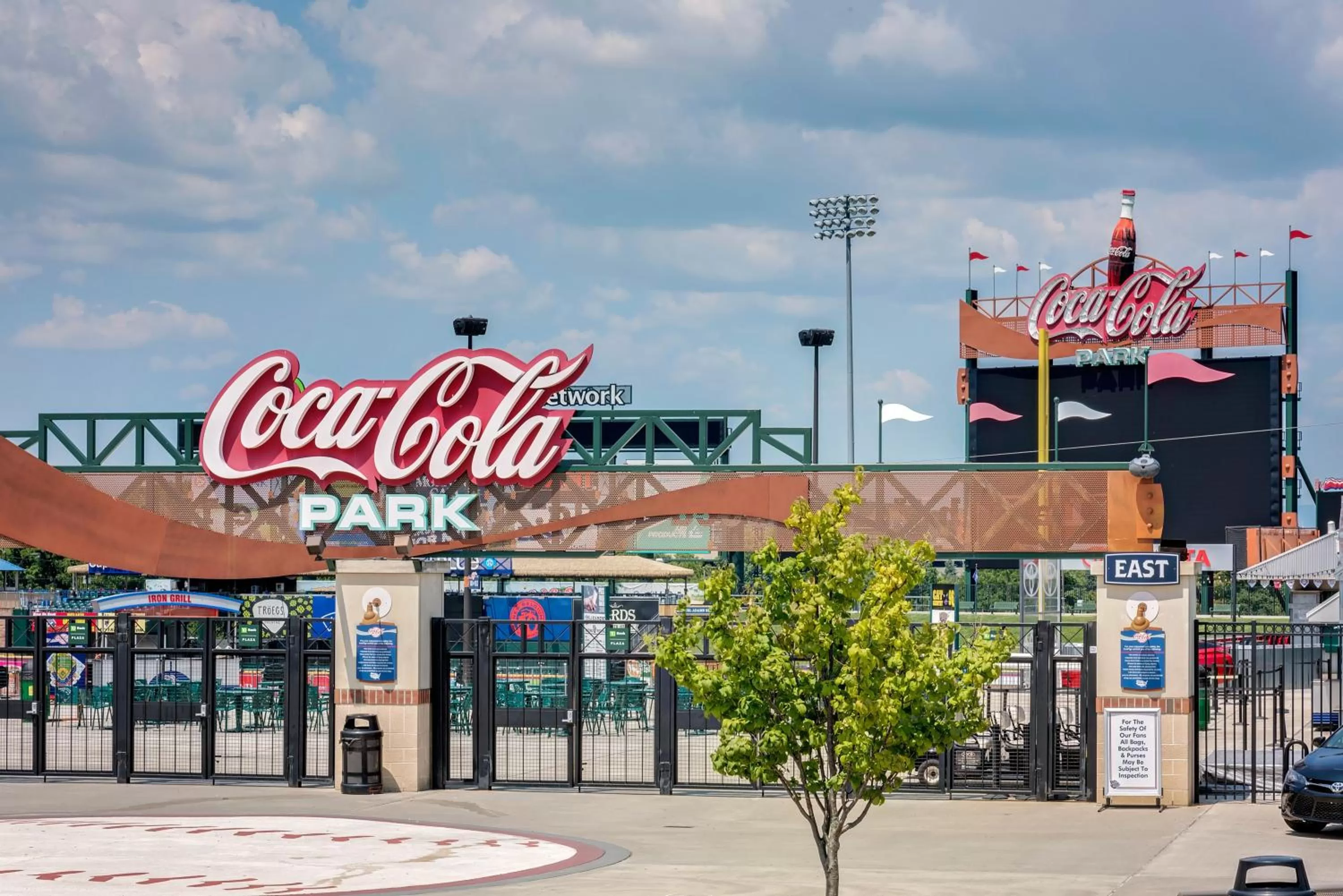 Evening entertainment in Super 8 by Wyndham Allentown