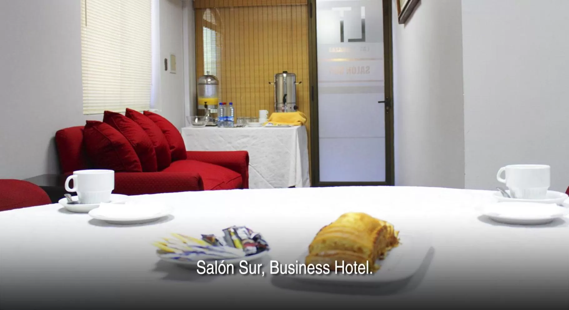 Business facilities, Bed in Hotel Las Terrazas Business