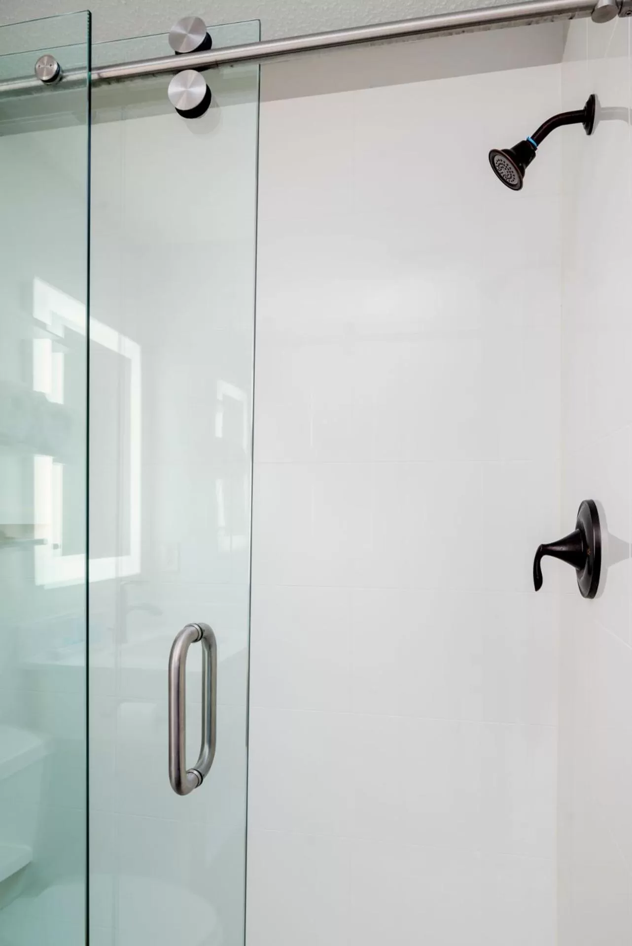 Shower, Bathroom in Caribou Highlands Lodge