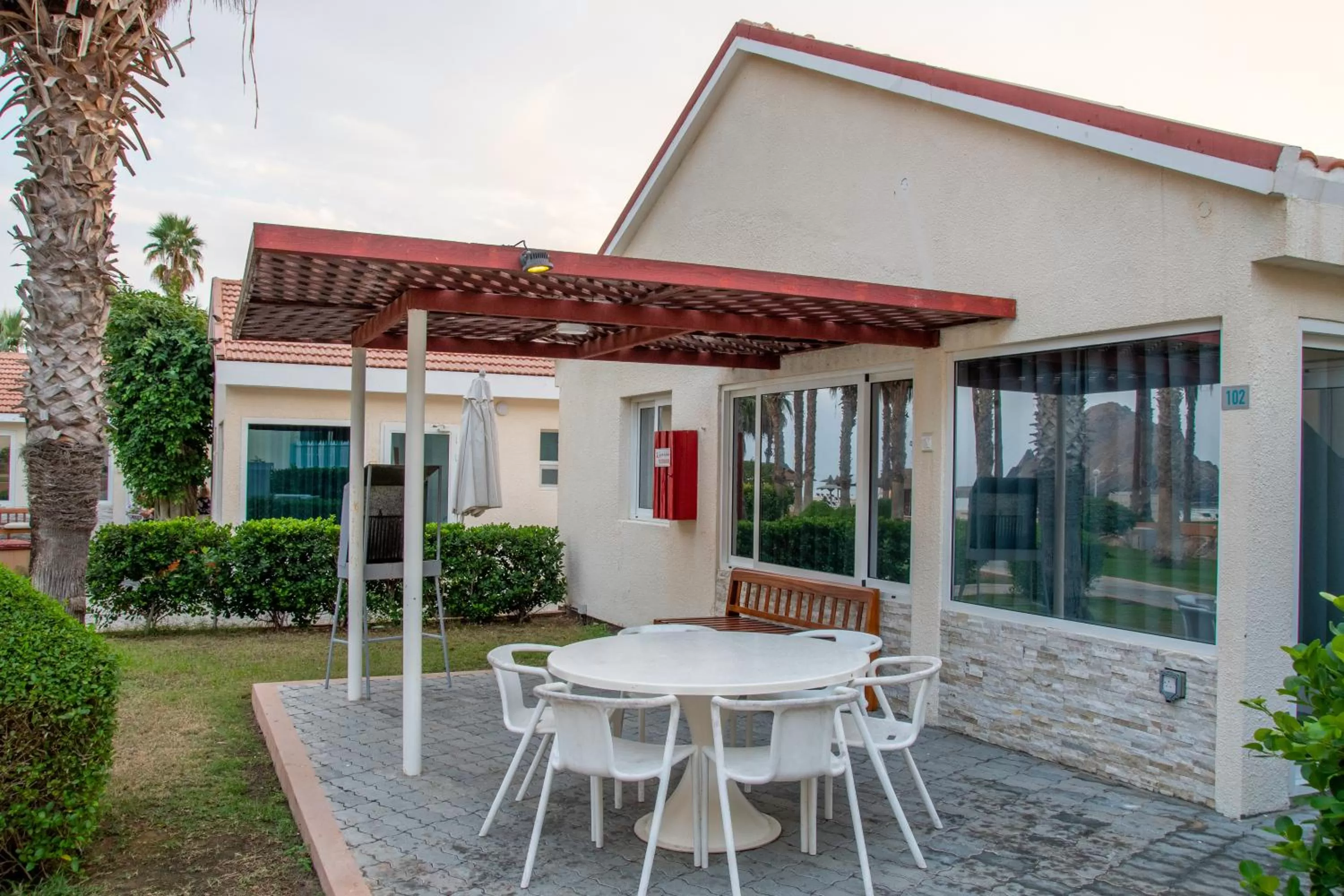 Sandy Beach Hotel & Resort