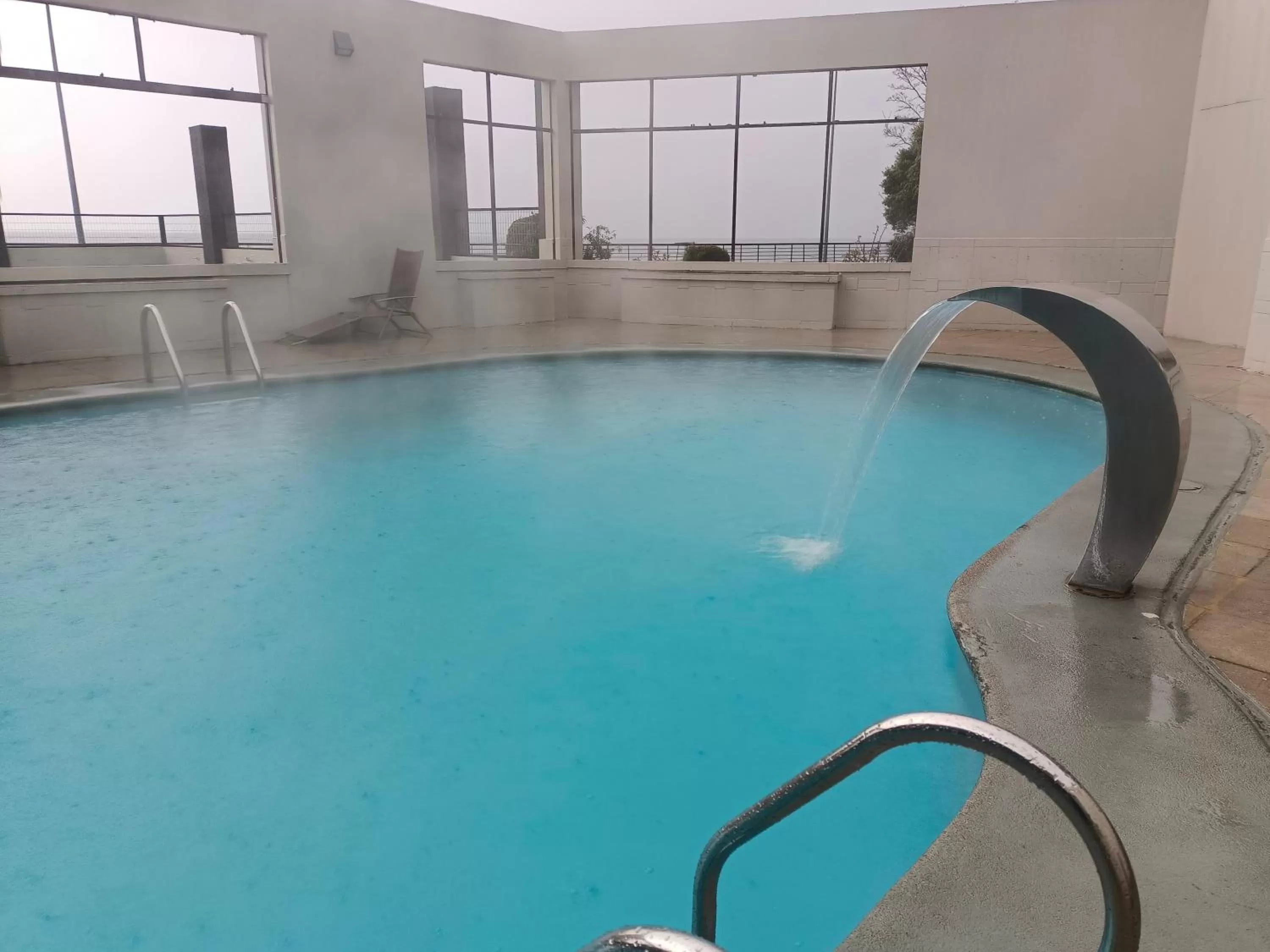 Pool view in Hotel Enjoy Pucón