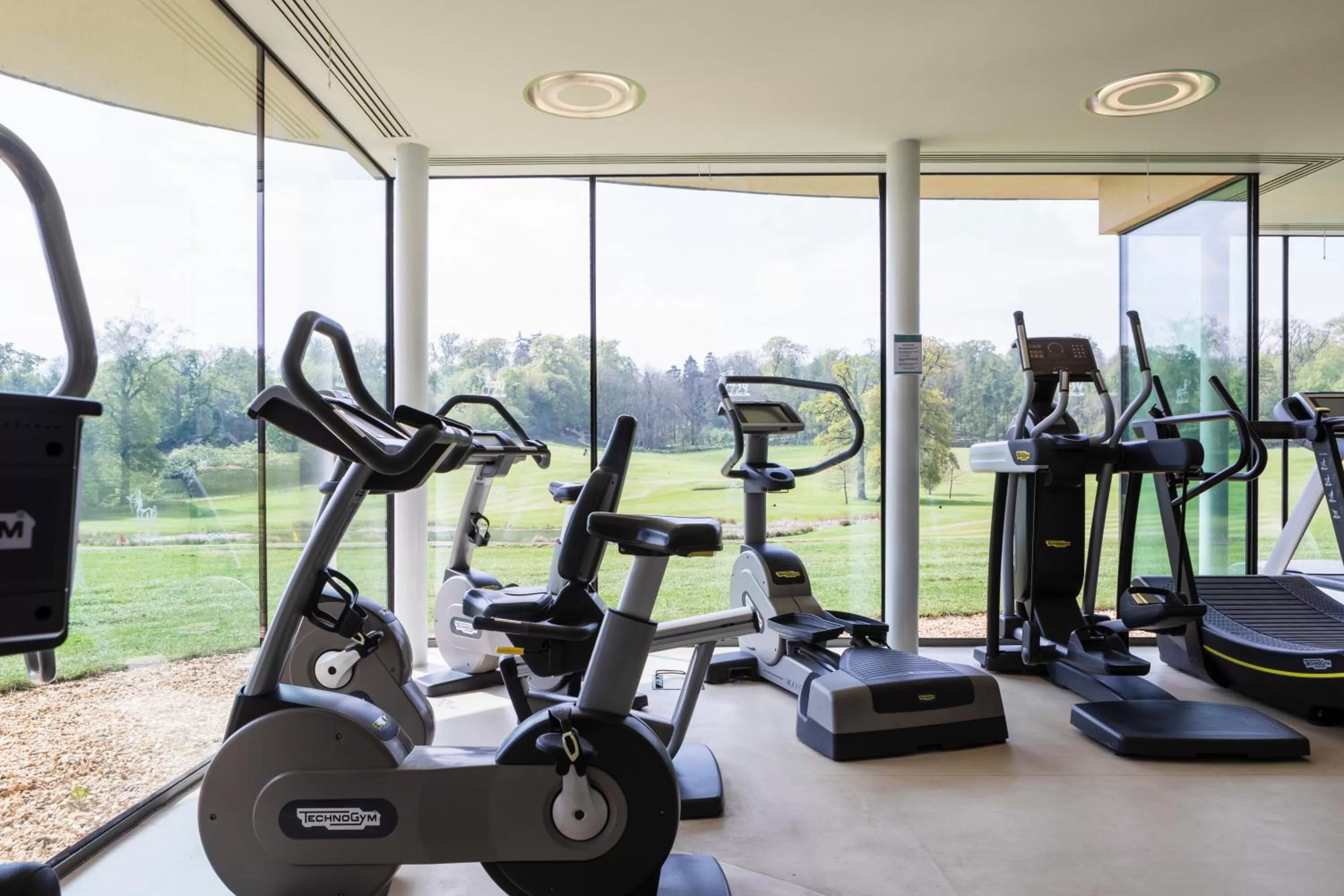 Spa and wellness centre/facilities in Bowood Hotel, Spa, and Golf Resort