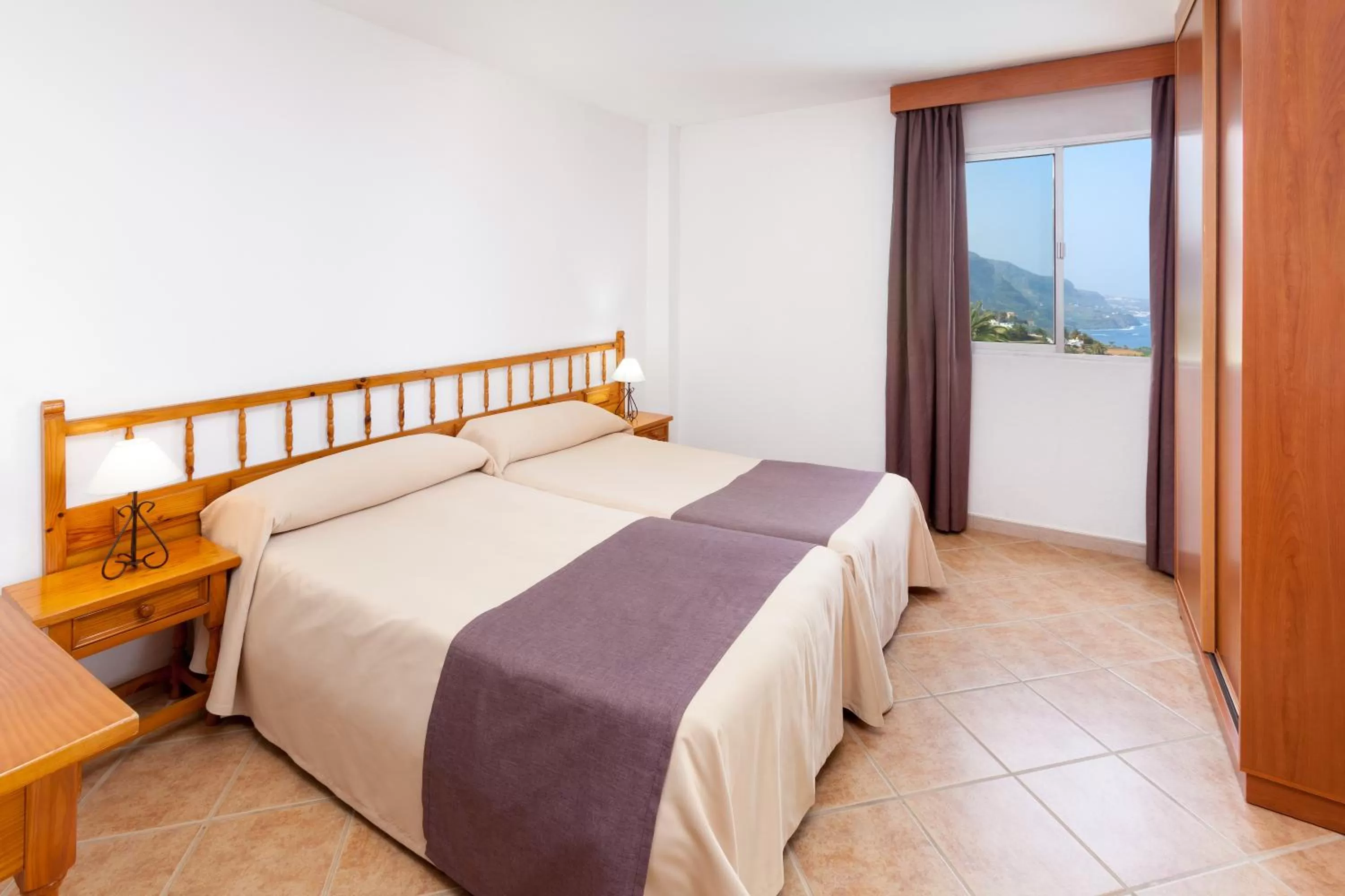 Photo of the whole room, Bed in Hotel Panoramica Garden