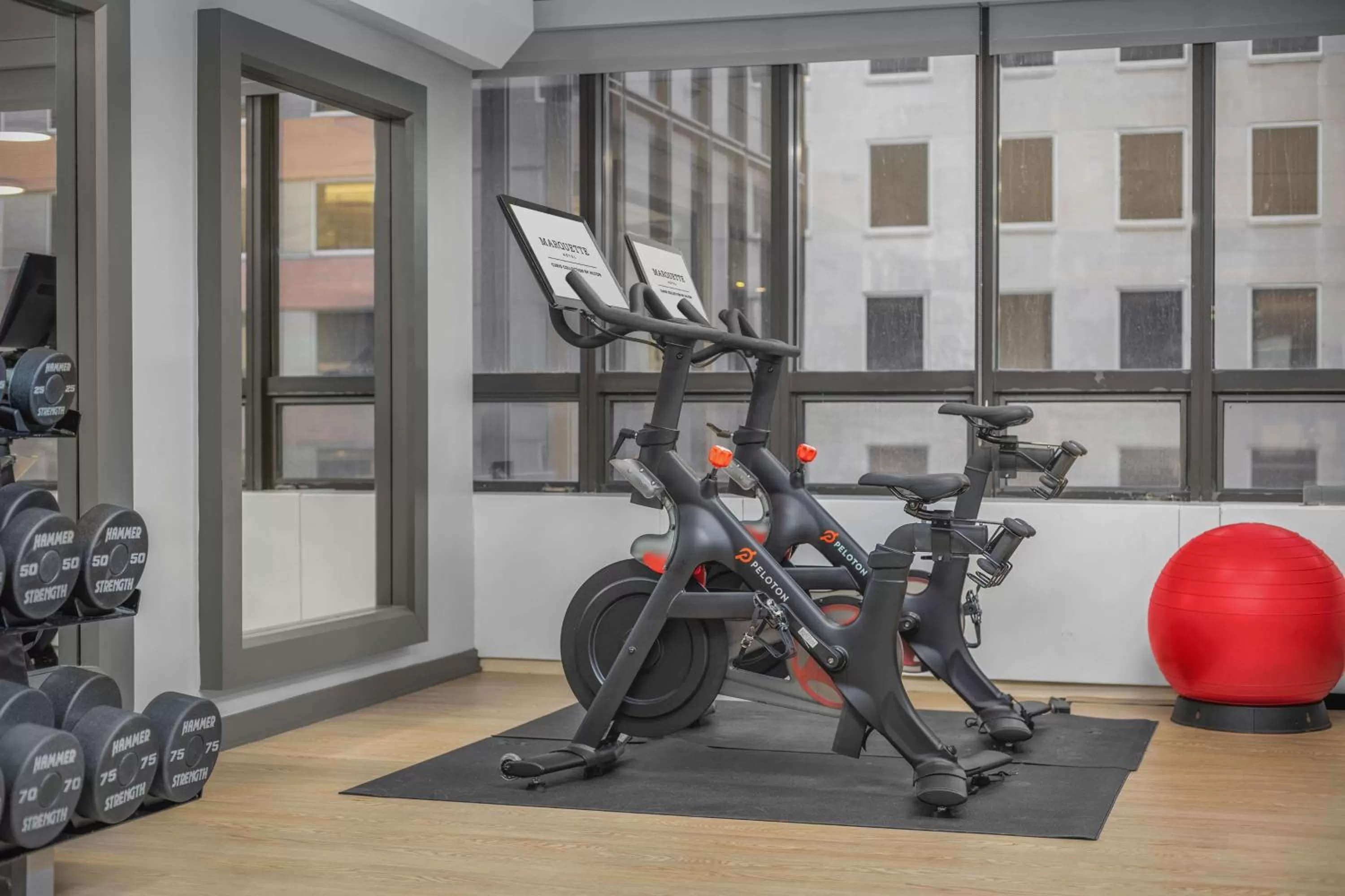 Fitness centre/facilities in The Marquette Hotel, Curio Collection by Hilton