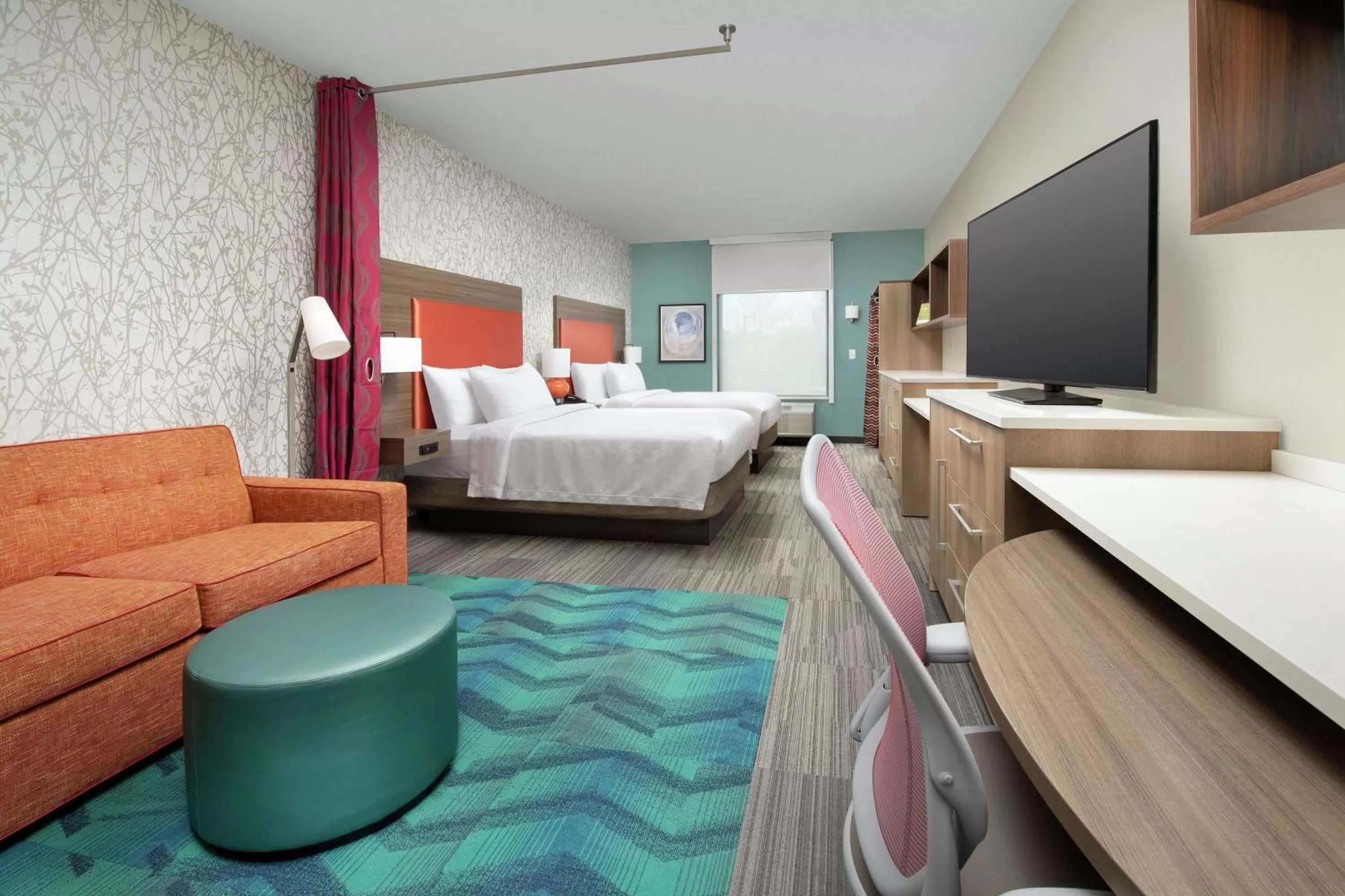 Bed in Home2 Suites By Hilton Edison