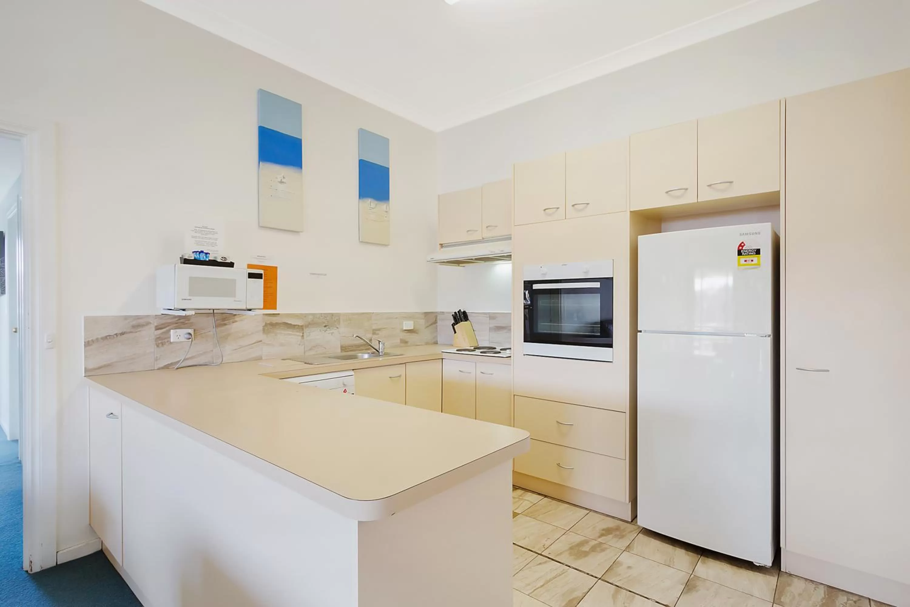 Kitchen or kitchenette in Aquarius Merimbula