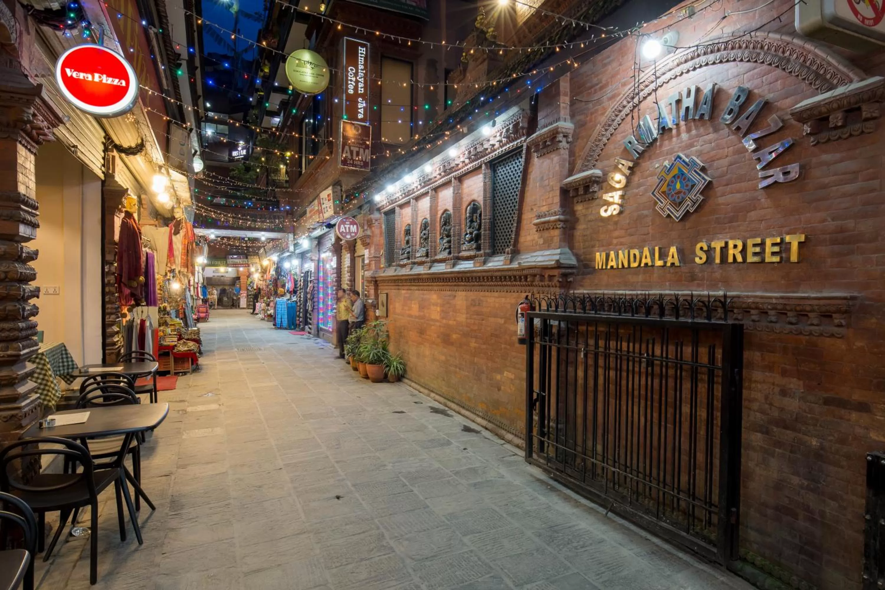 Facade/entrance in Mandala Heritage Inn