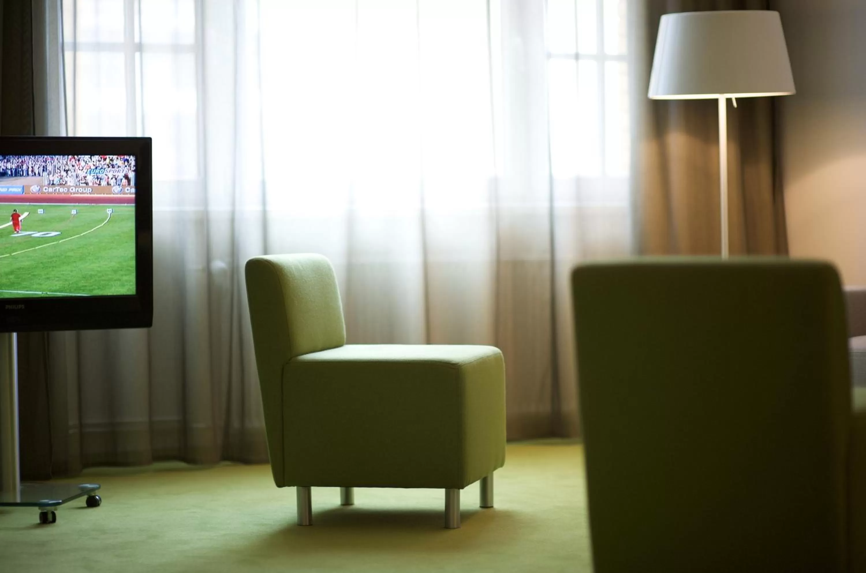 TV and multimedia in Wyndham Garden Berlin Mitte