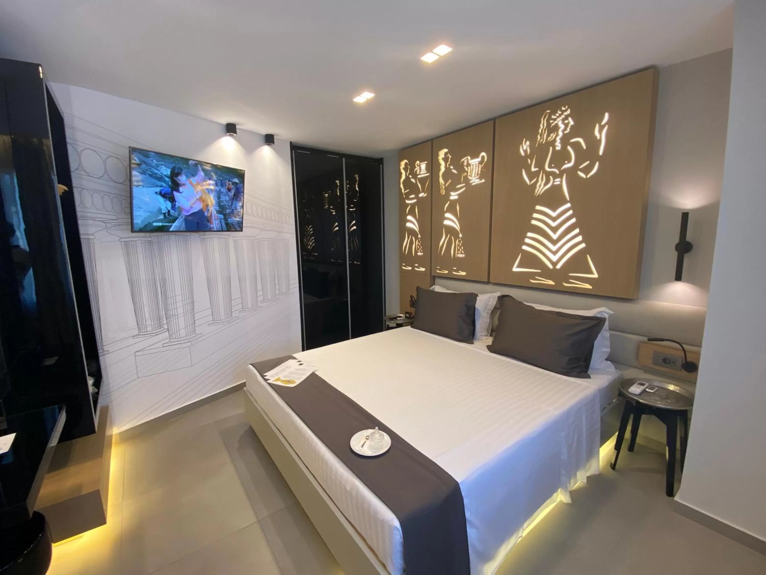 Bedroom, Bed in Lavris City Suites