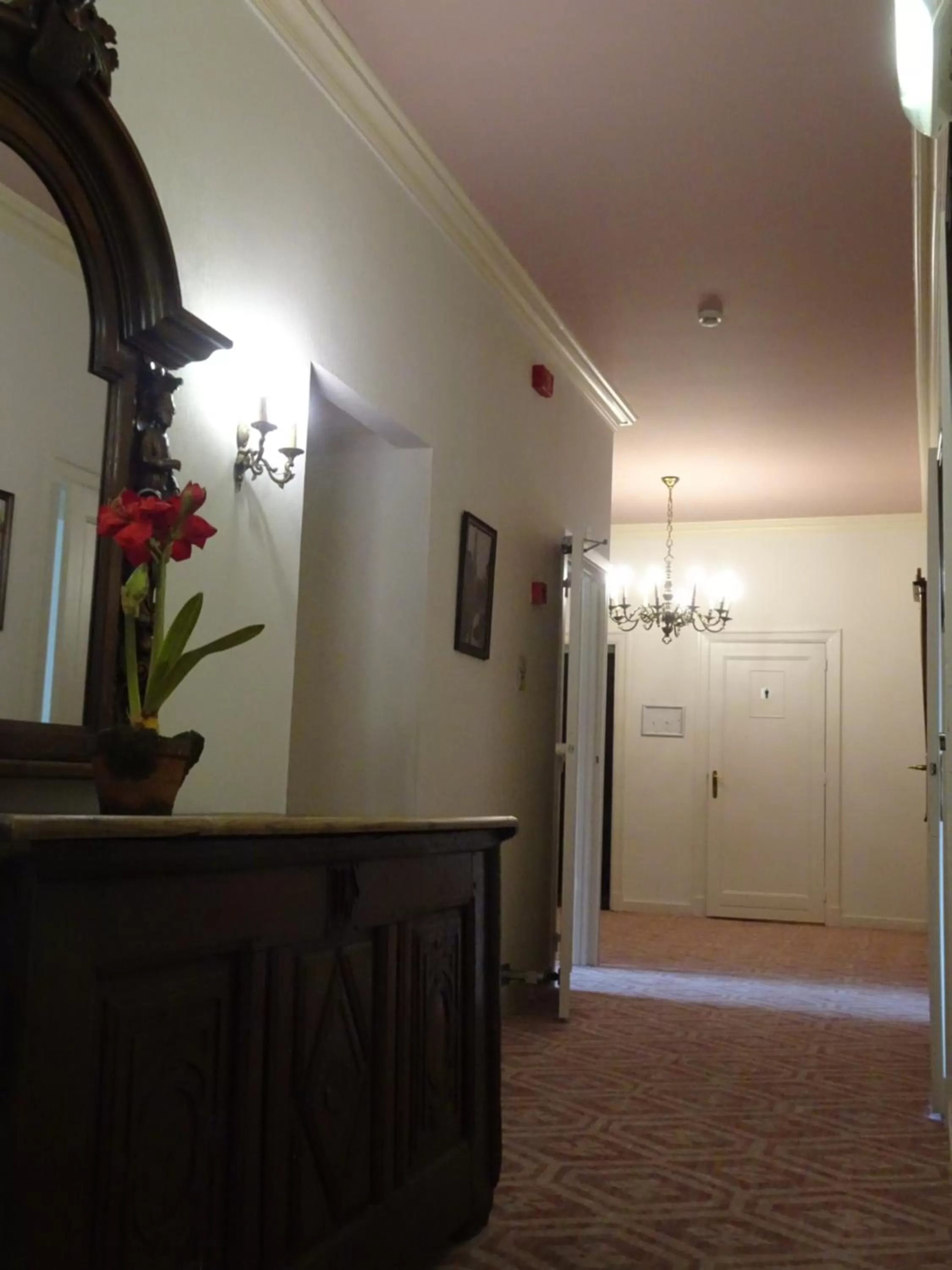 Hotel Duc De Bourgogne