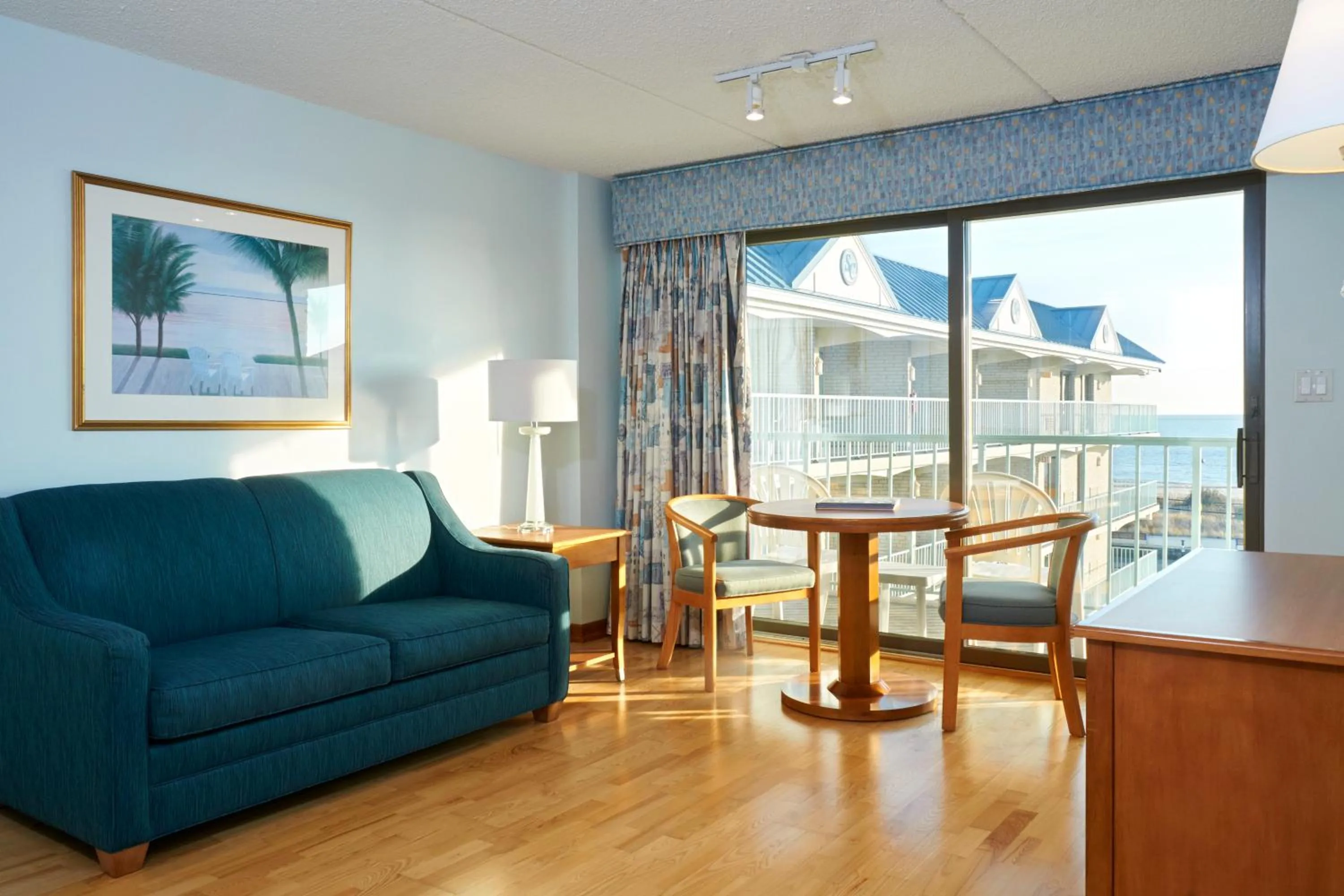 Living room in Sea Crest Inn