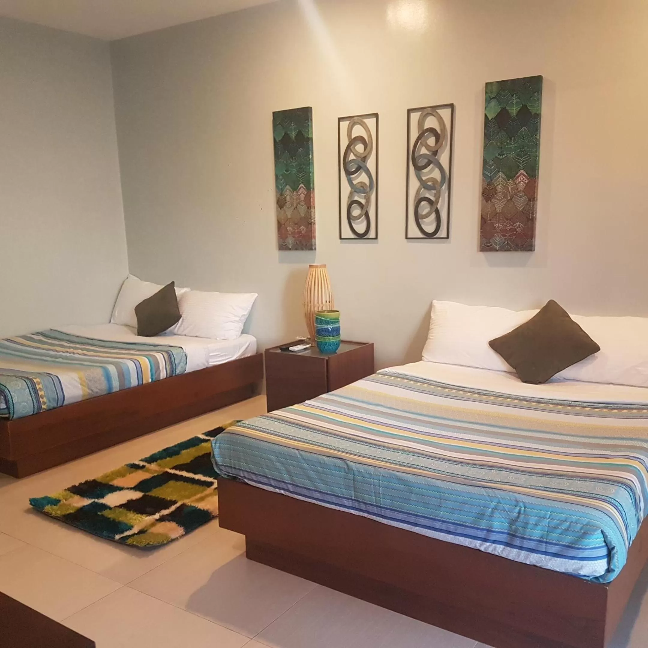 Family Room with Sea View in Tropical Fun Ta Sea Rentals