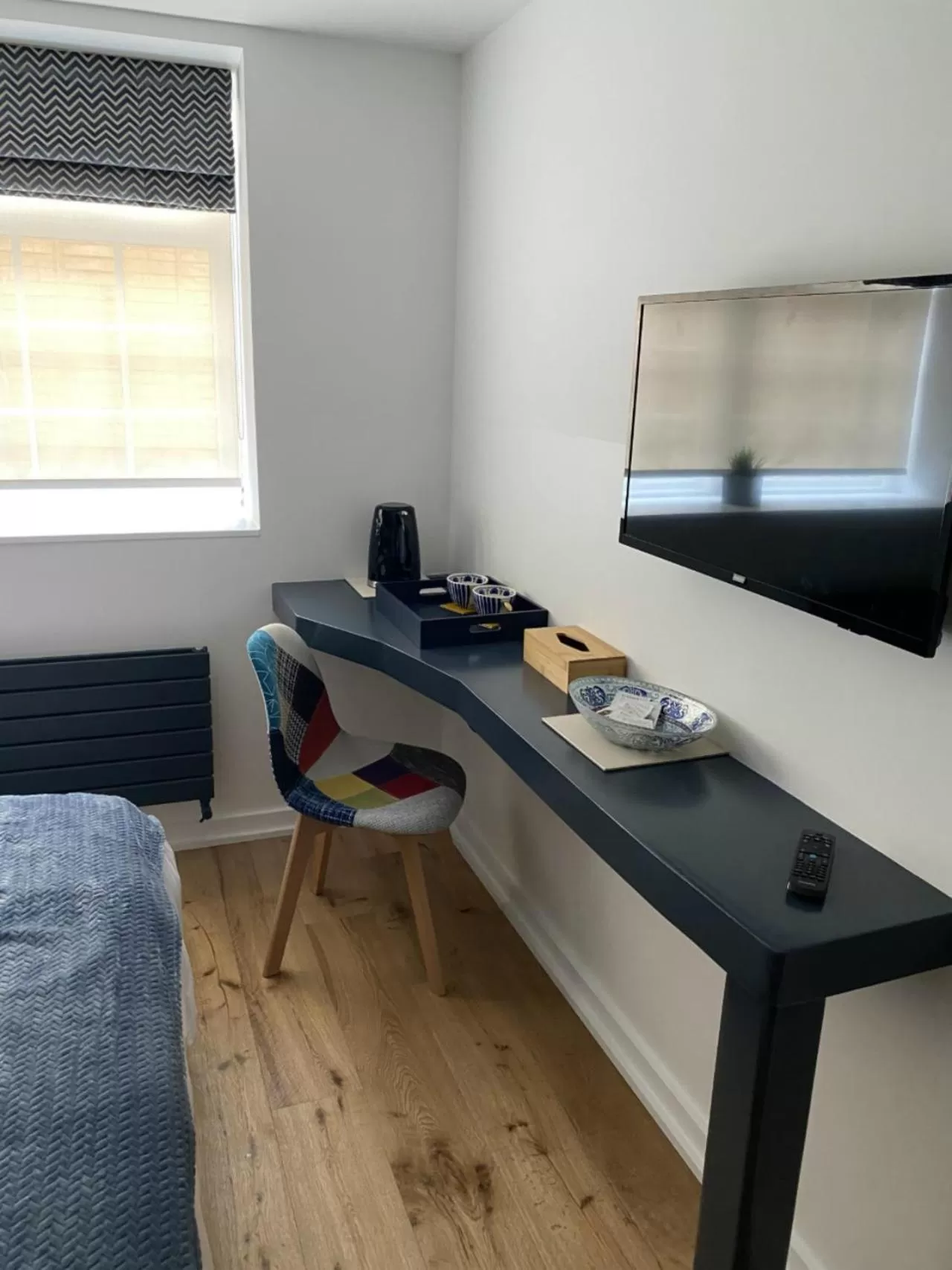 TV and multimedia in The Cherry Tree Hotel