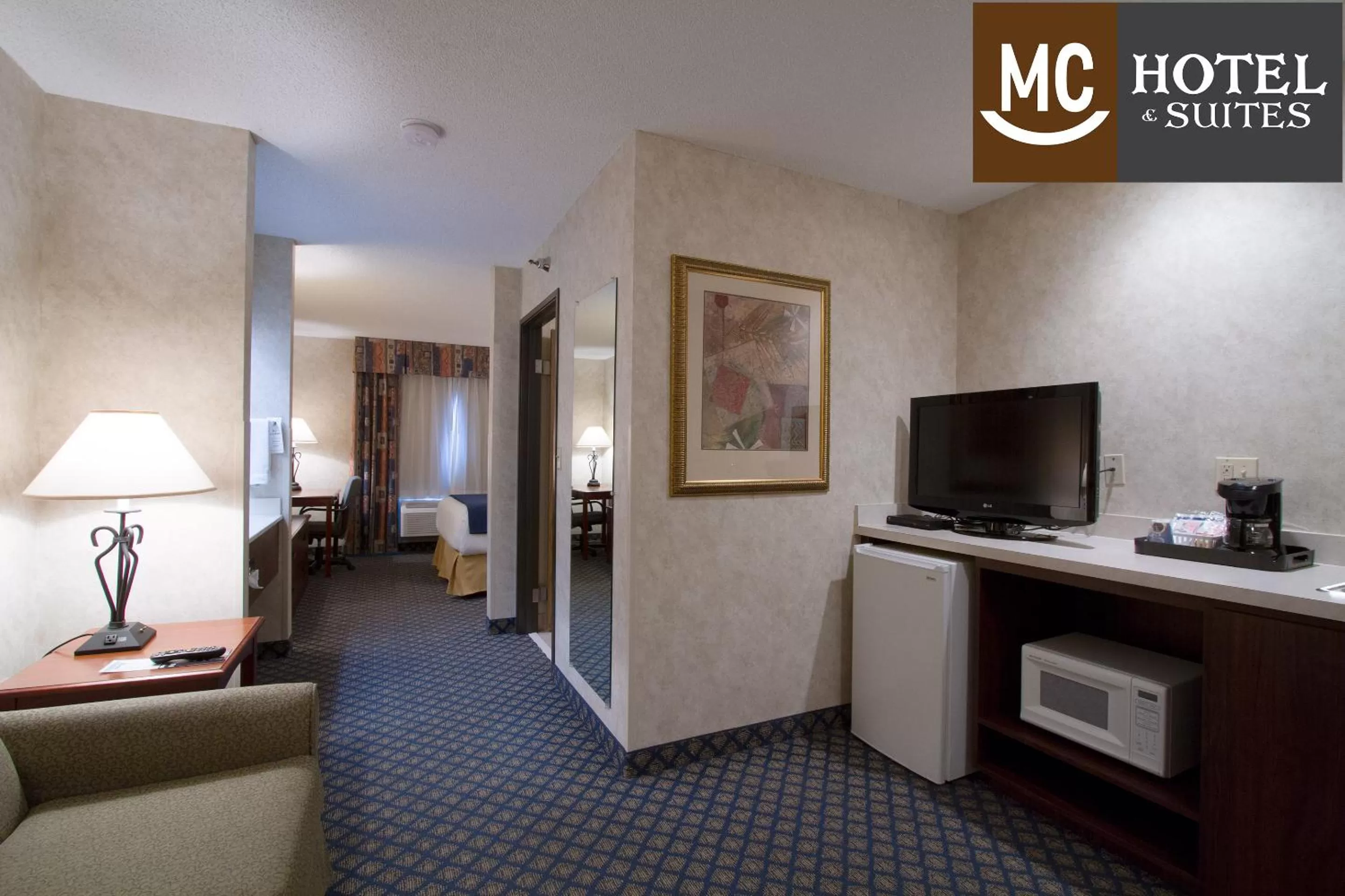 Seating area in Miles City Hotel & Suites