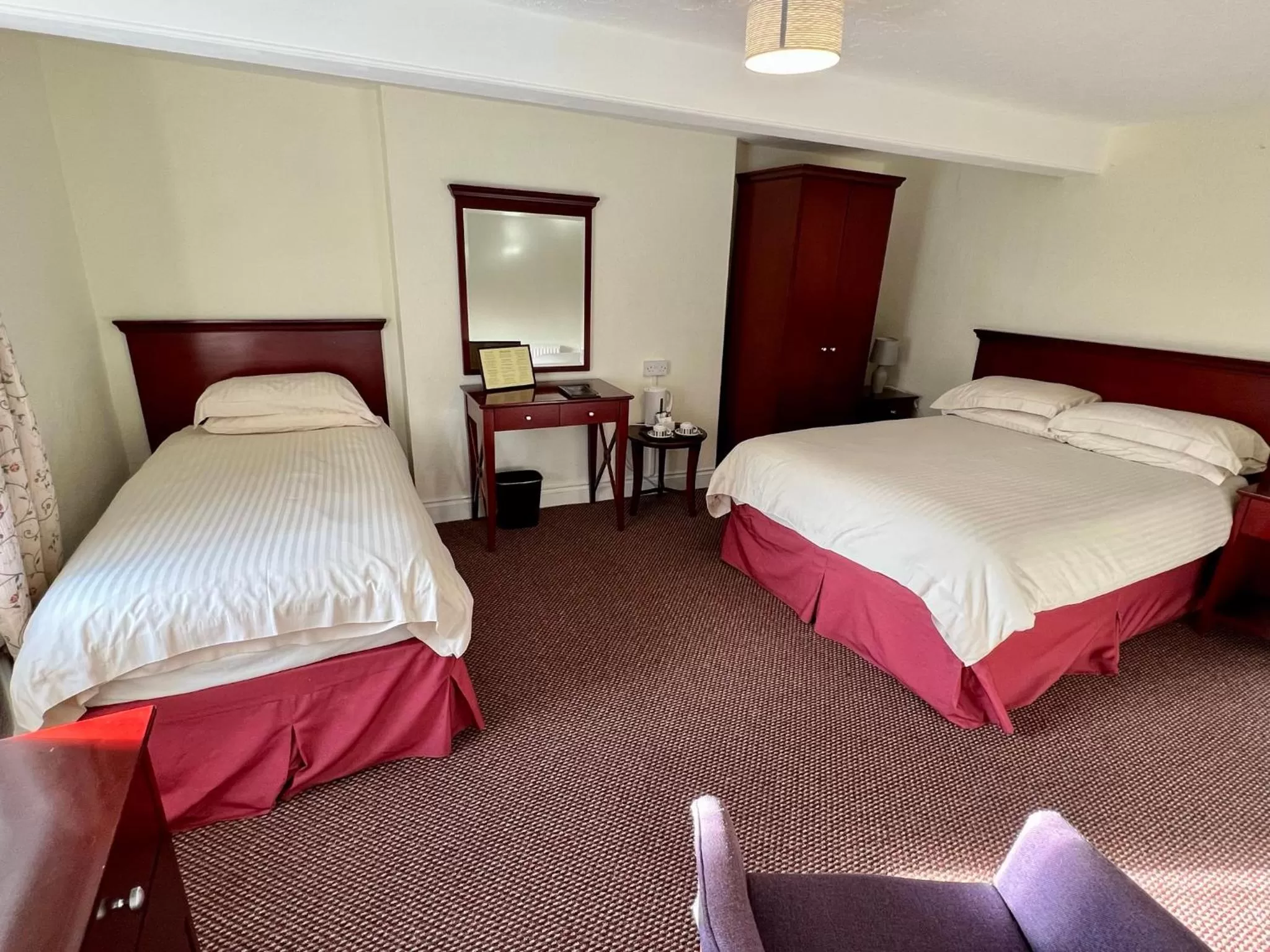 Bed in Calverts Hotel - Newport, Isle of Wight - RETURN CAR FERRY FROM 89 POUNDS