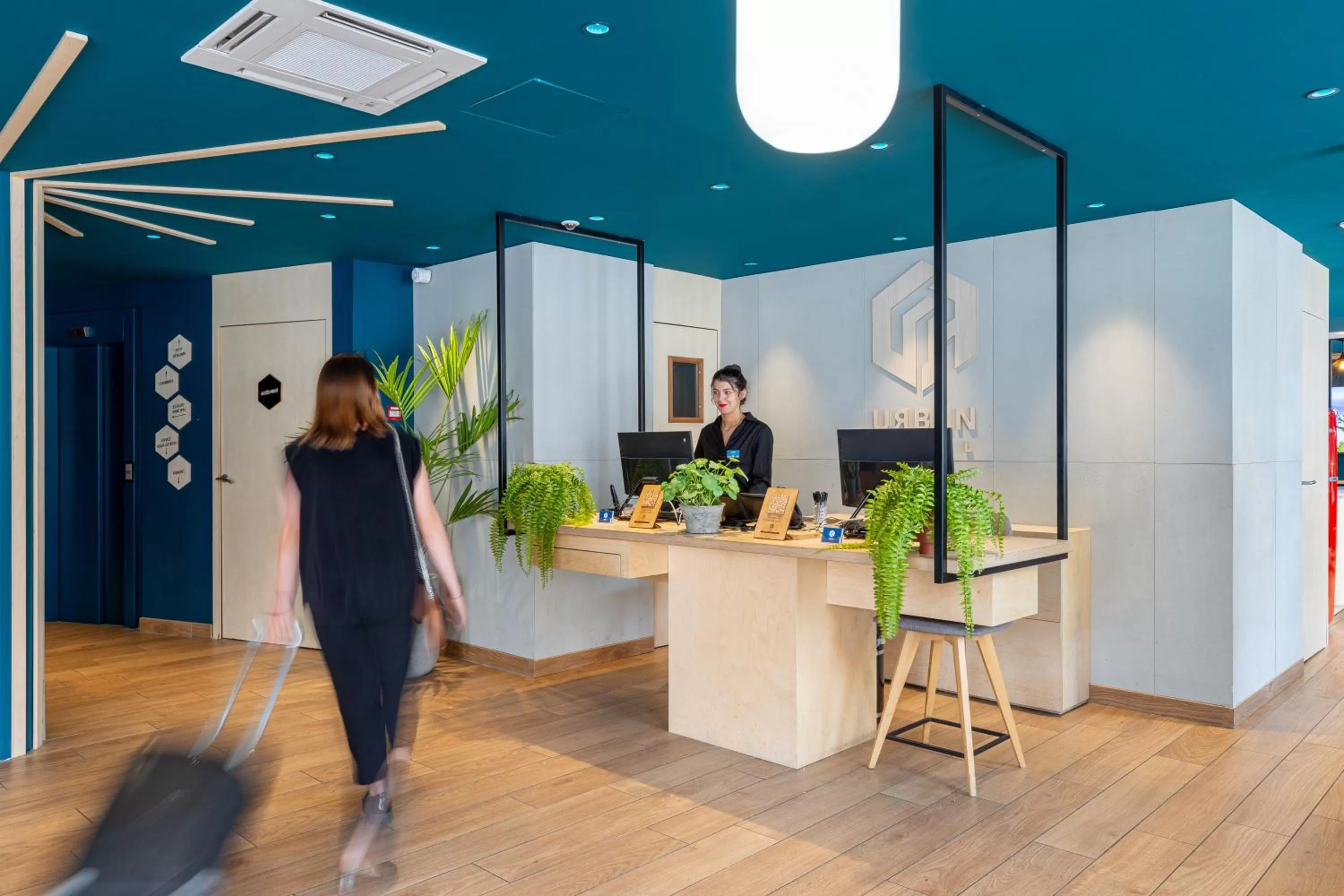 Lobby or reception in Urban Hotel & Spa Aix-les-Bains - BW Signature Collection