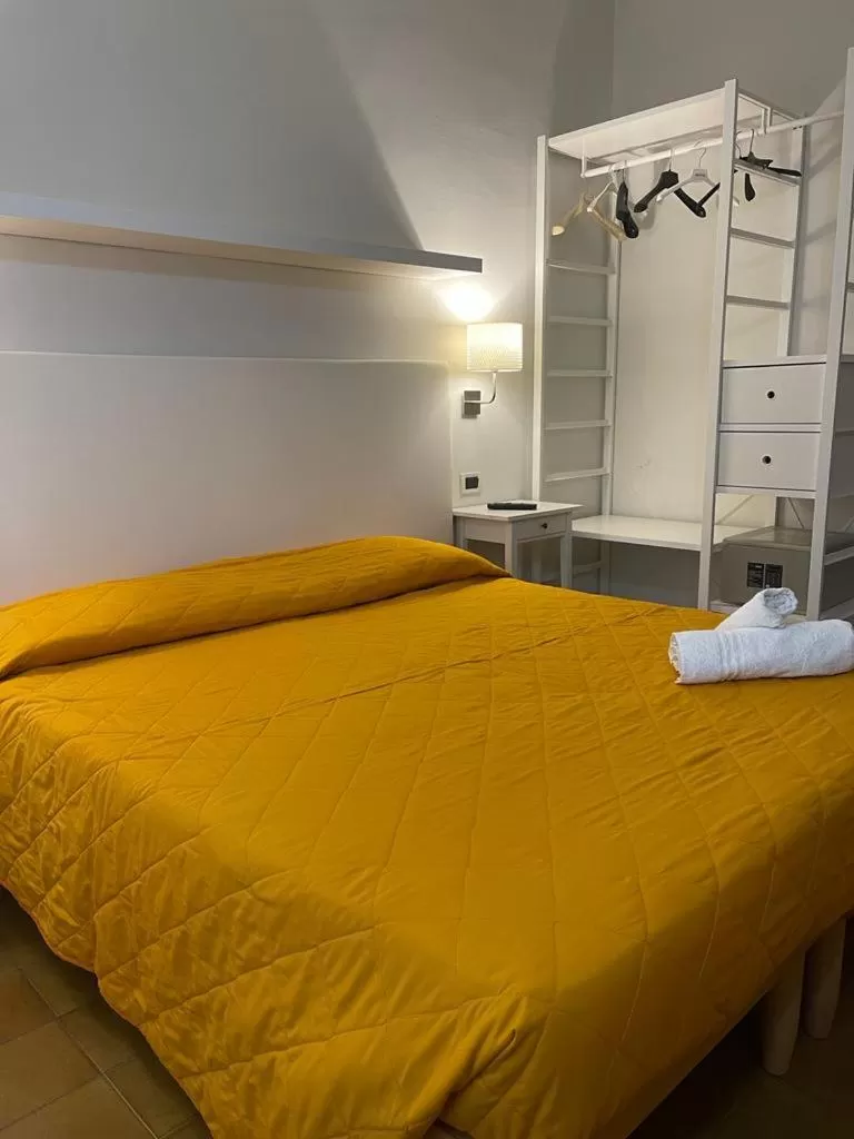 Bed in Hotel Losanna