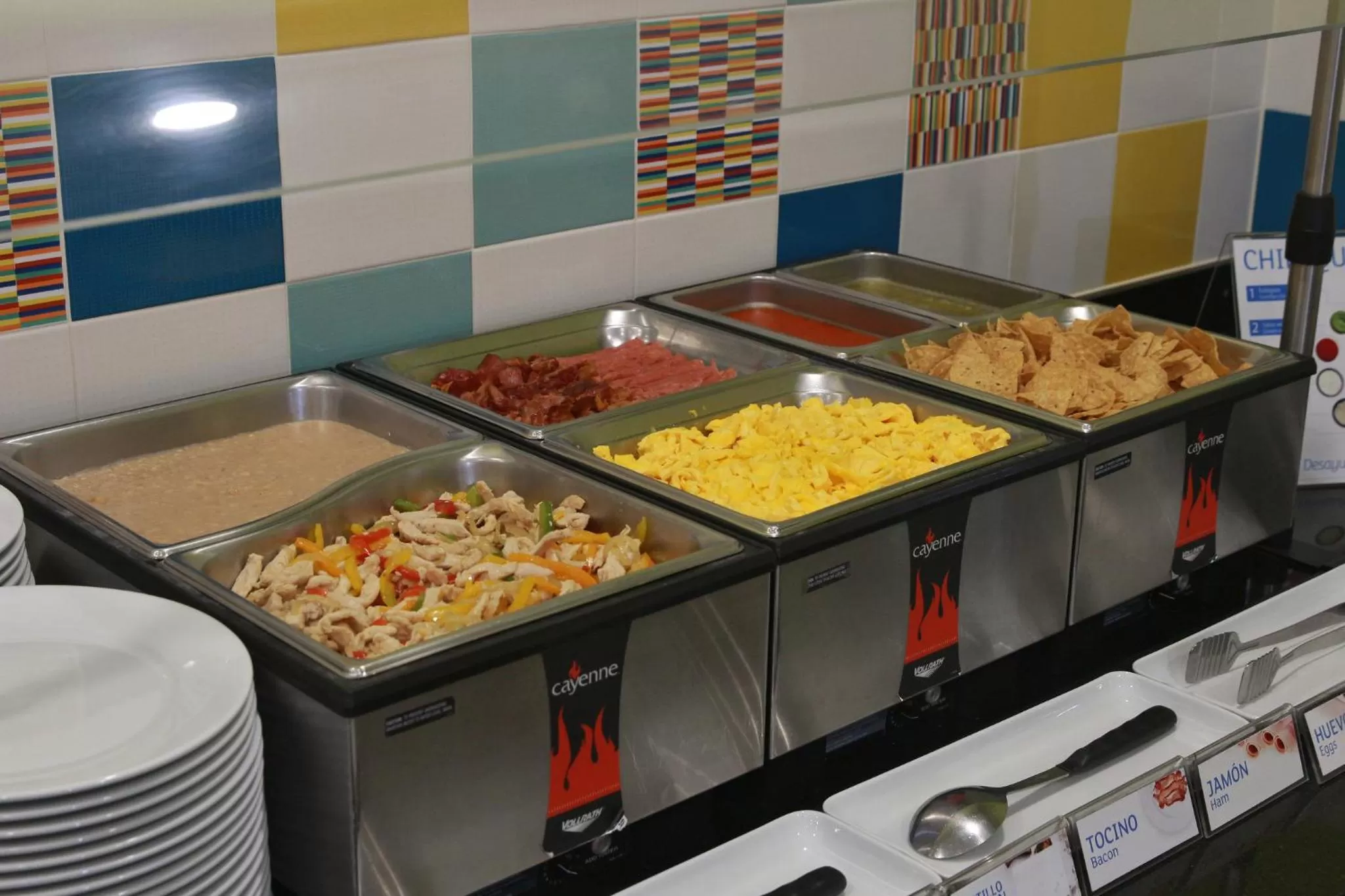 Restaurant/places to eat in Holiday Inn Express & Suites Mexicali by IHG