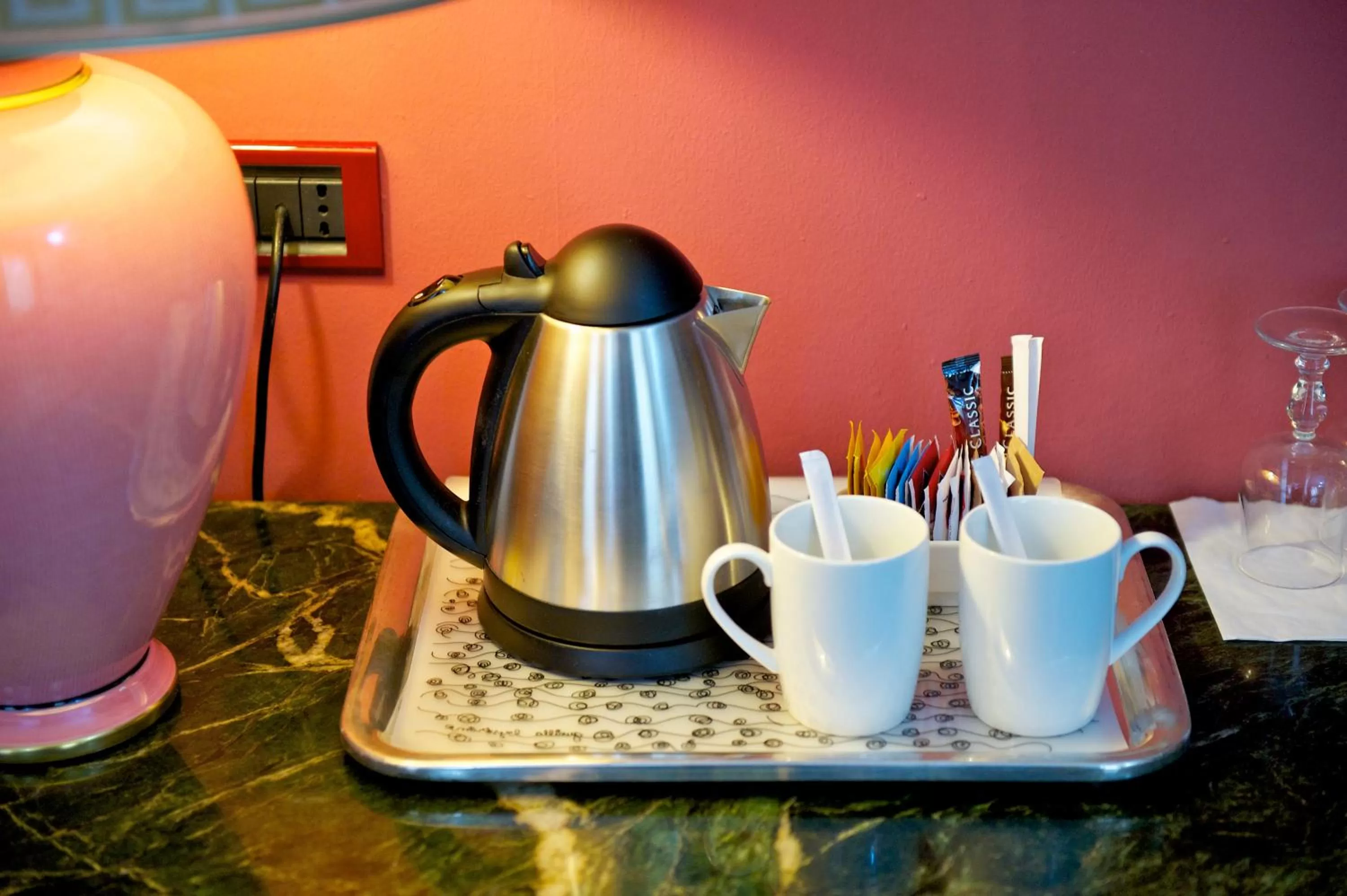 Coffee/tea facilities in Hotel Royal Torino Centro Congressi