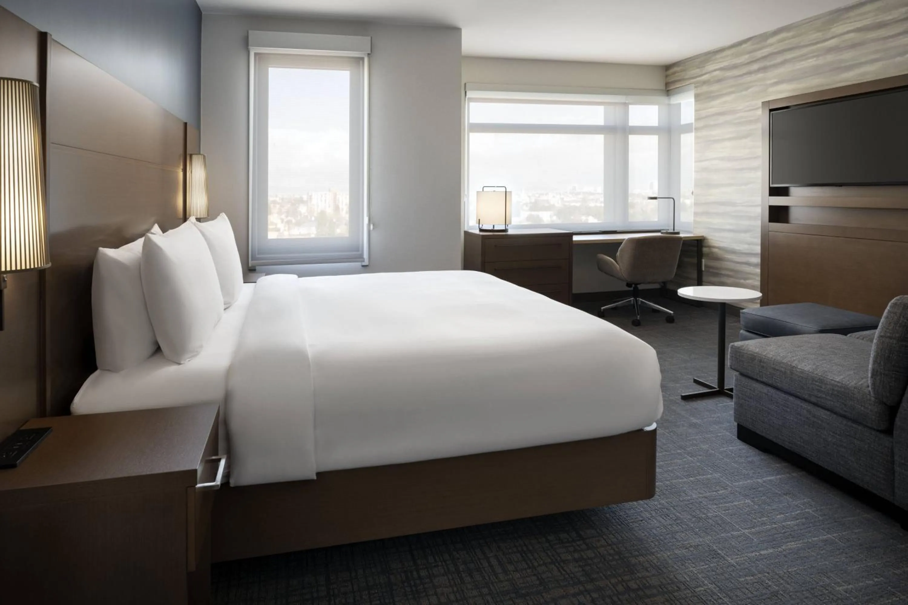 Photo of the whole room, Bed in Residence Inn by Marriott Oakland Downtown