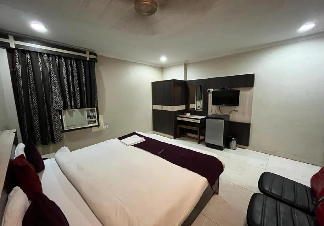 Bedroom in HOTEL ANAND