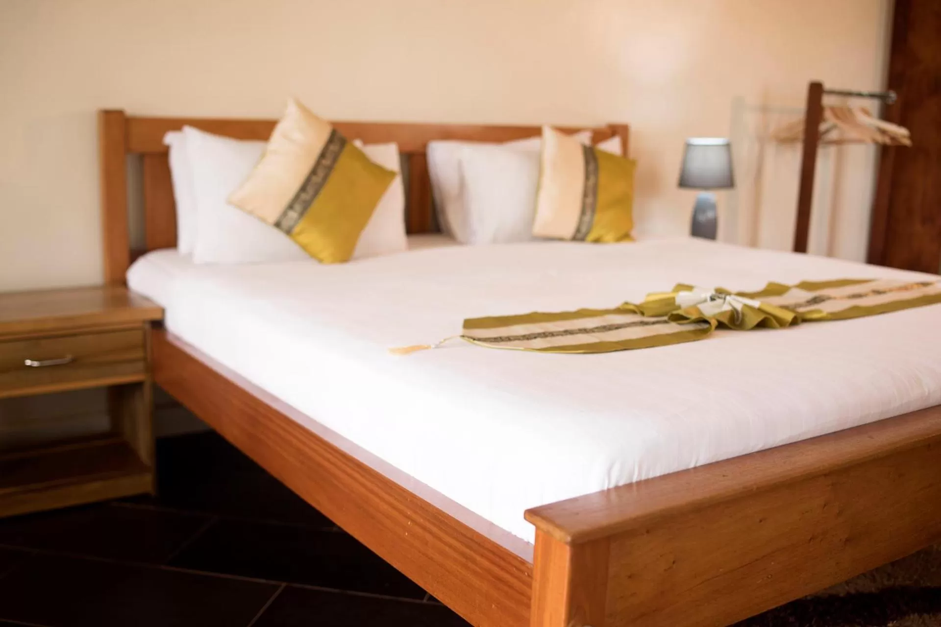 Bedroom, Bed in Entebbe Palm Hotel