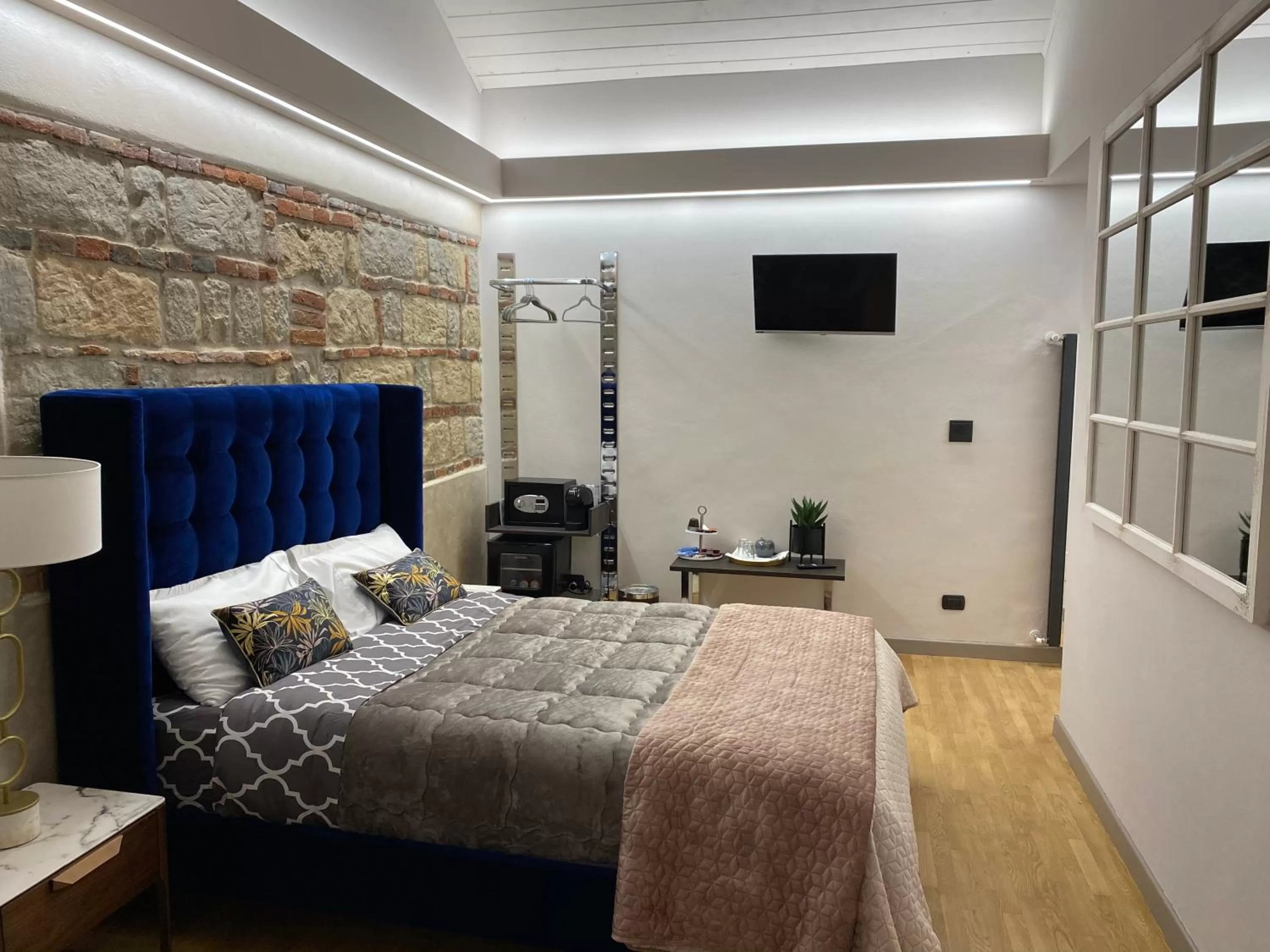 Photo of the whole room in Il BASÍN