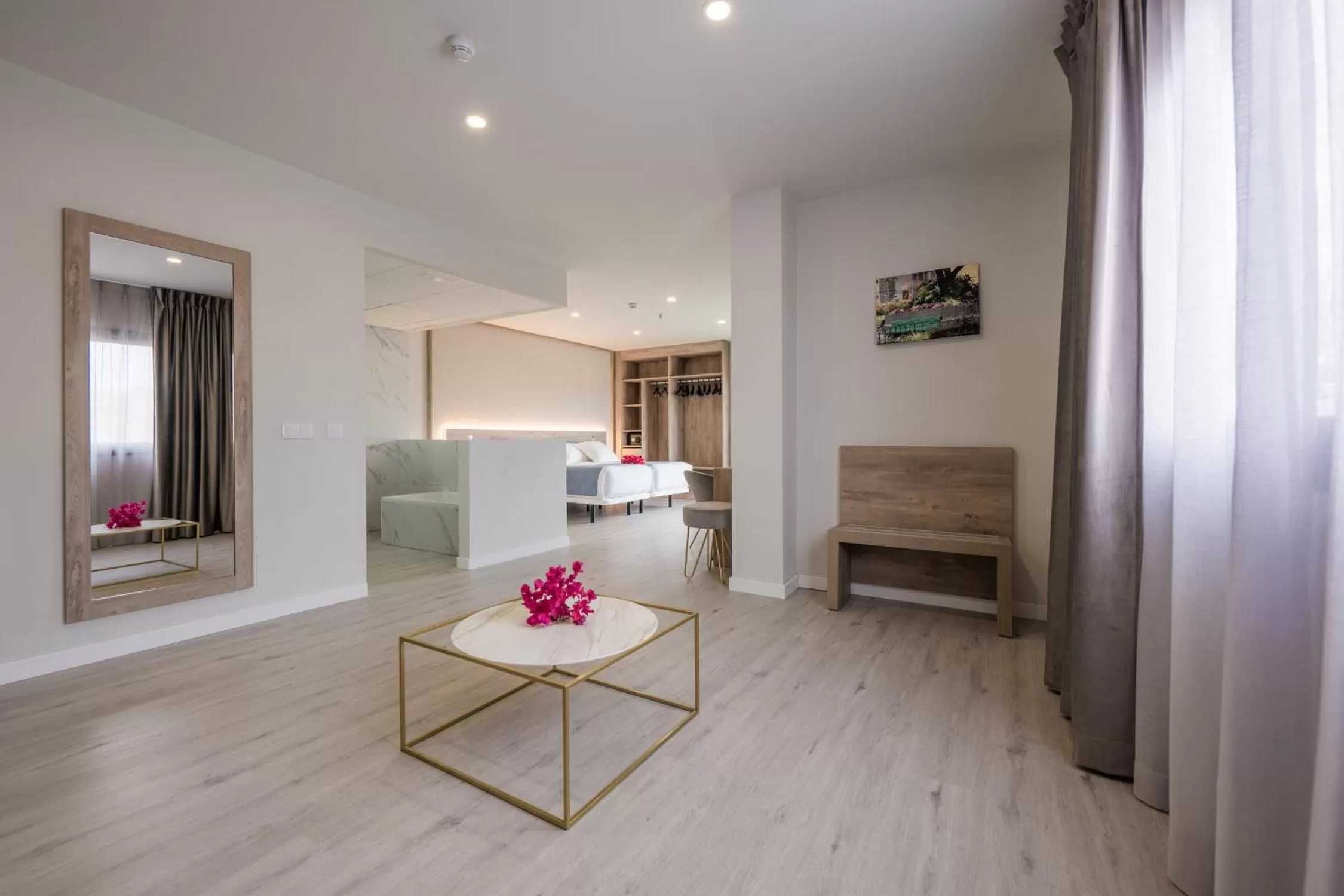 Communal lounge/ TV room in Hotel AF Valle Orotava