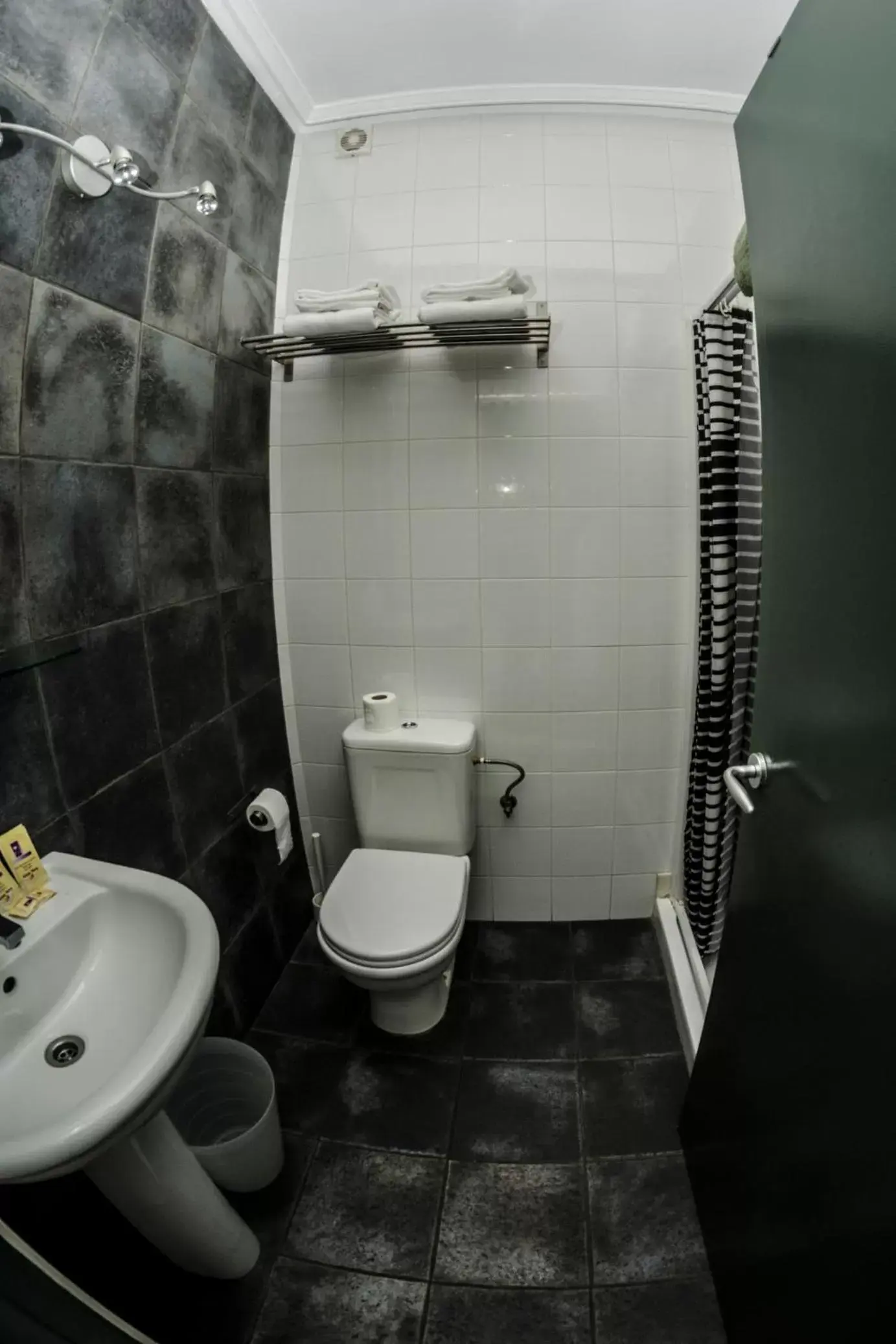 Double or Twin Room - single occupancy in Pensión Blanca B&B Double or Twin Room - single occupancy in Pensión Blanca B&B