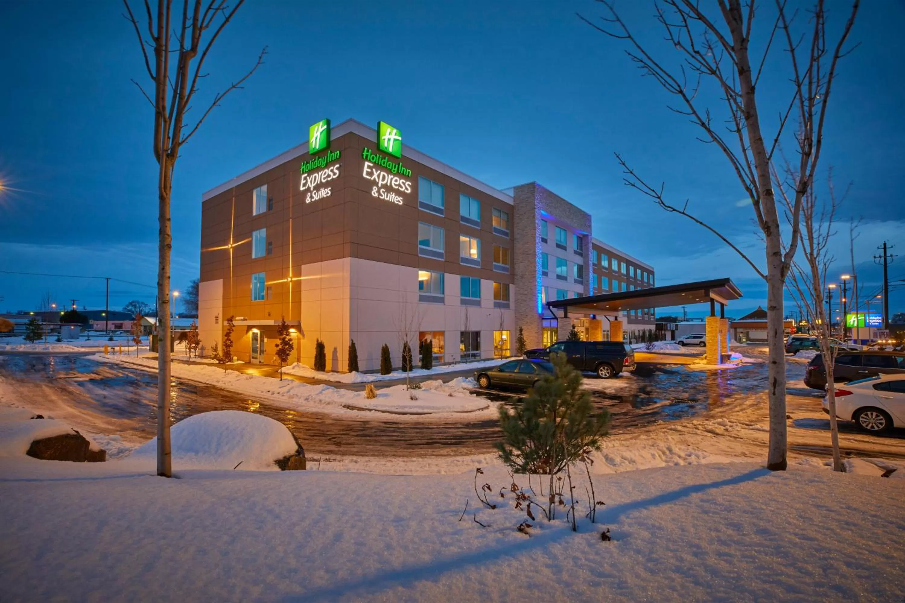 Property building in Holiday Inn Express & Suites - Hermiston Downtown by IHG