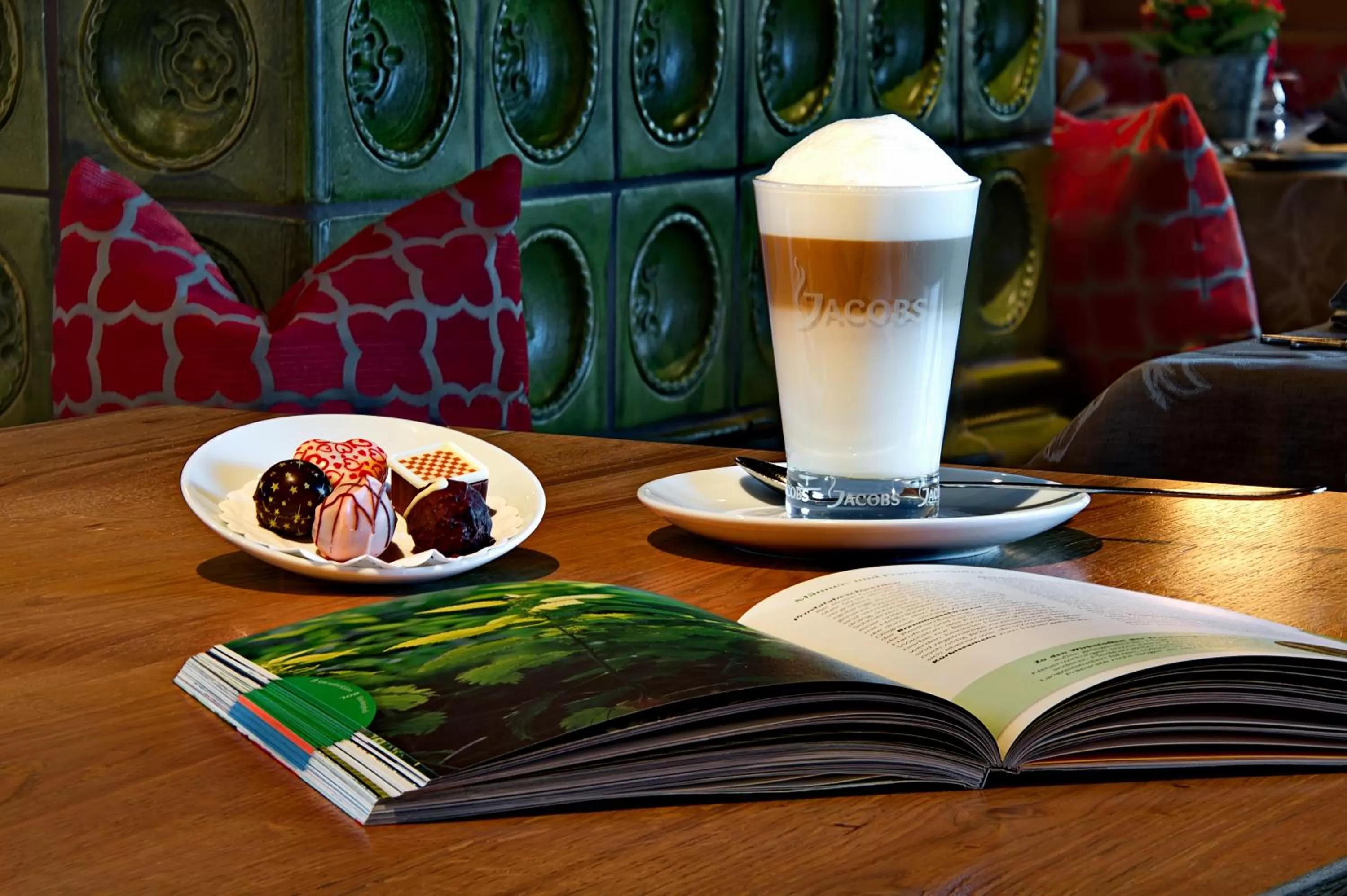 Lounge or bar in DIANA Naturpark Hotel - mit Oberstaufen Plus Golf-Gästekarte