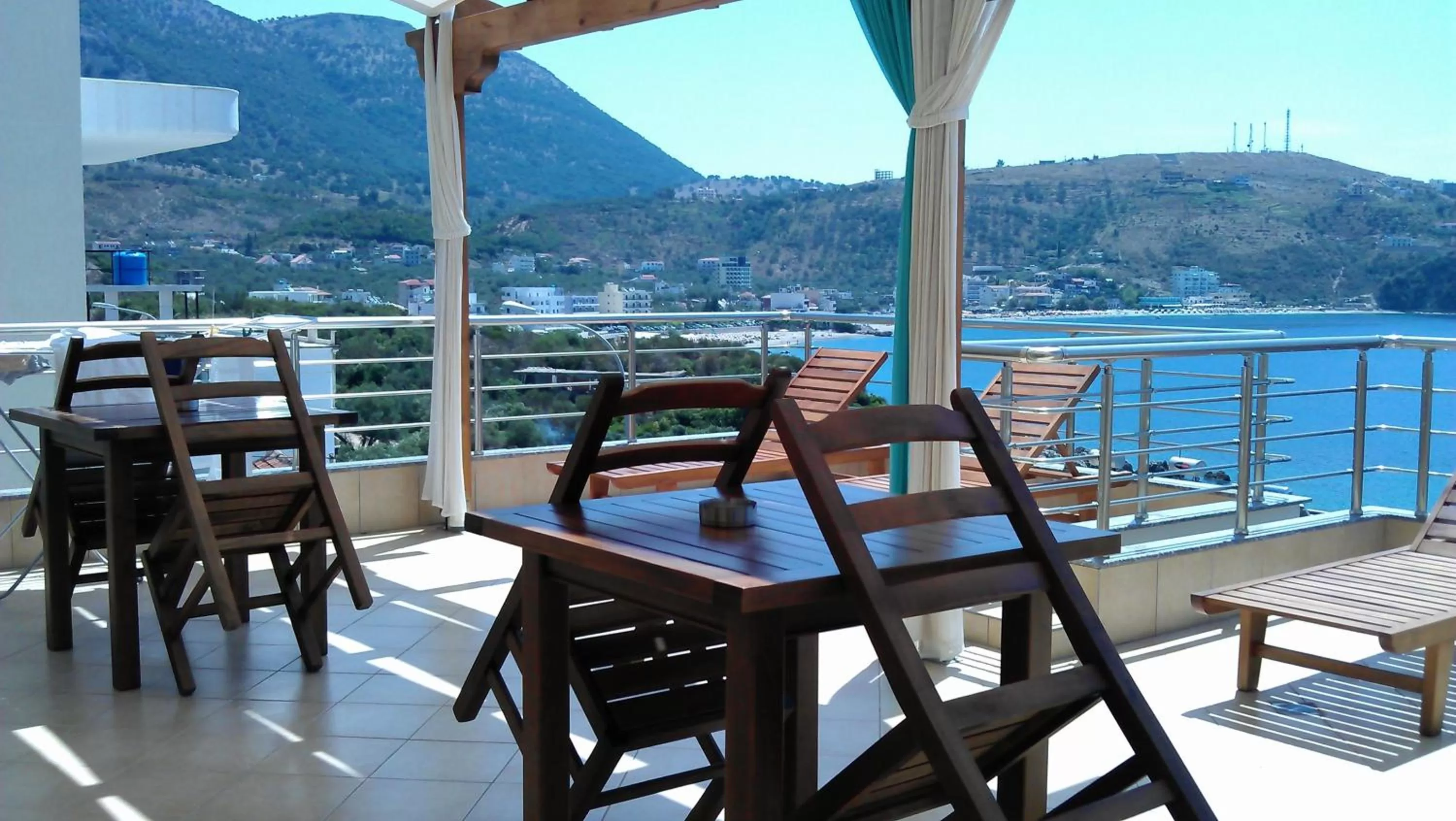 Mountain View in Vila Kosteli