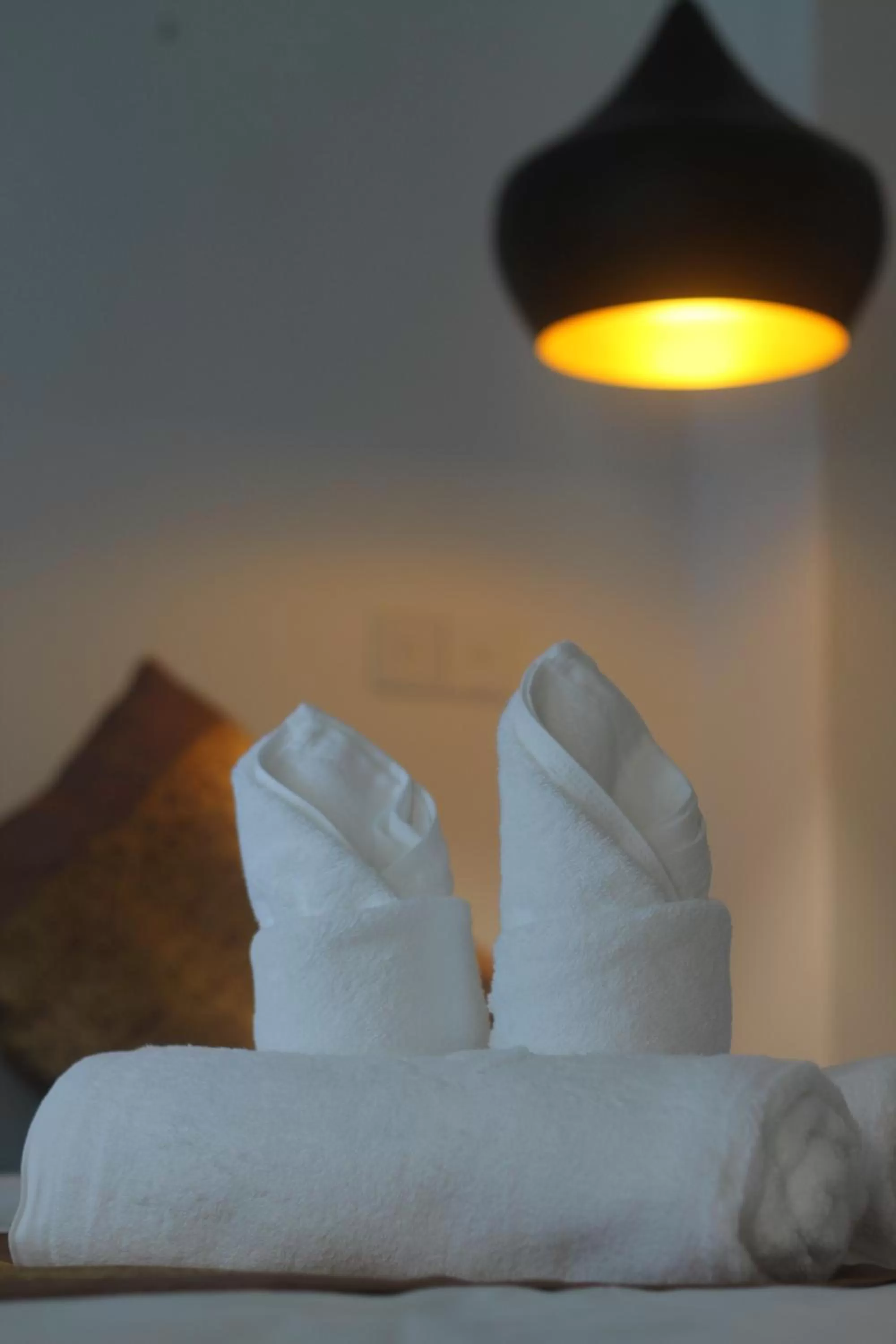 Bedroom, Bed in Benny's City Hotel