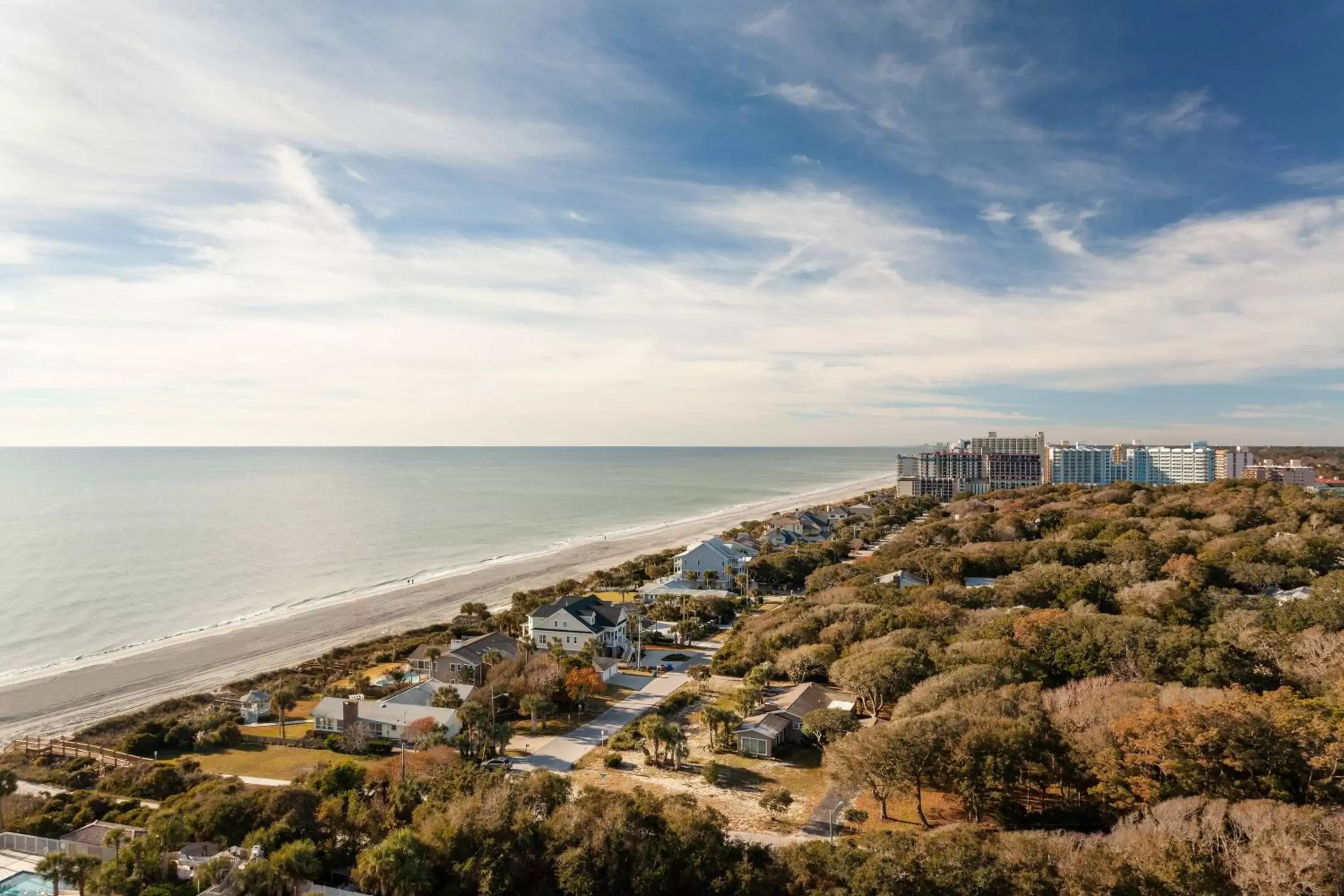 Standard Room with Partial Ocean View in Marriott Myrtle Beach Resort & Spa at Grande Dunes Standard Room with Partial Ocean View in Marriott Myrtle Beach Resort & Spa at Grande Dunes