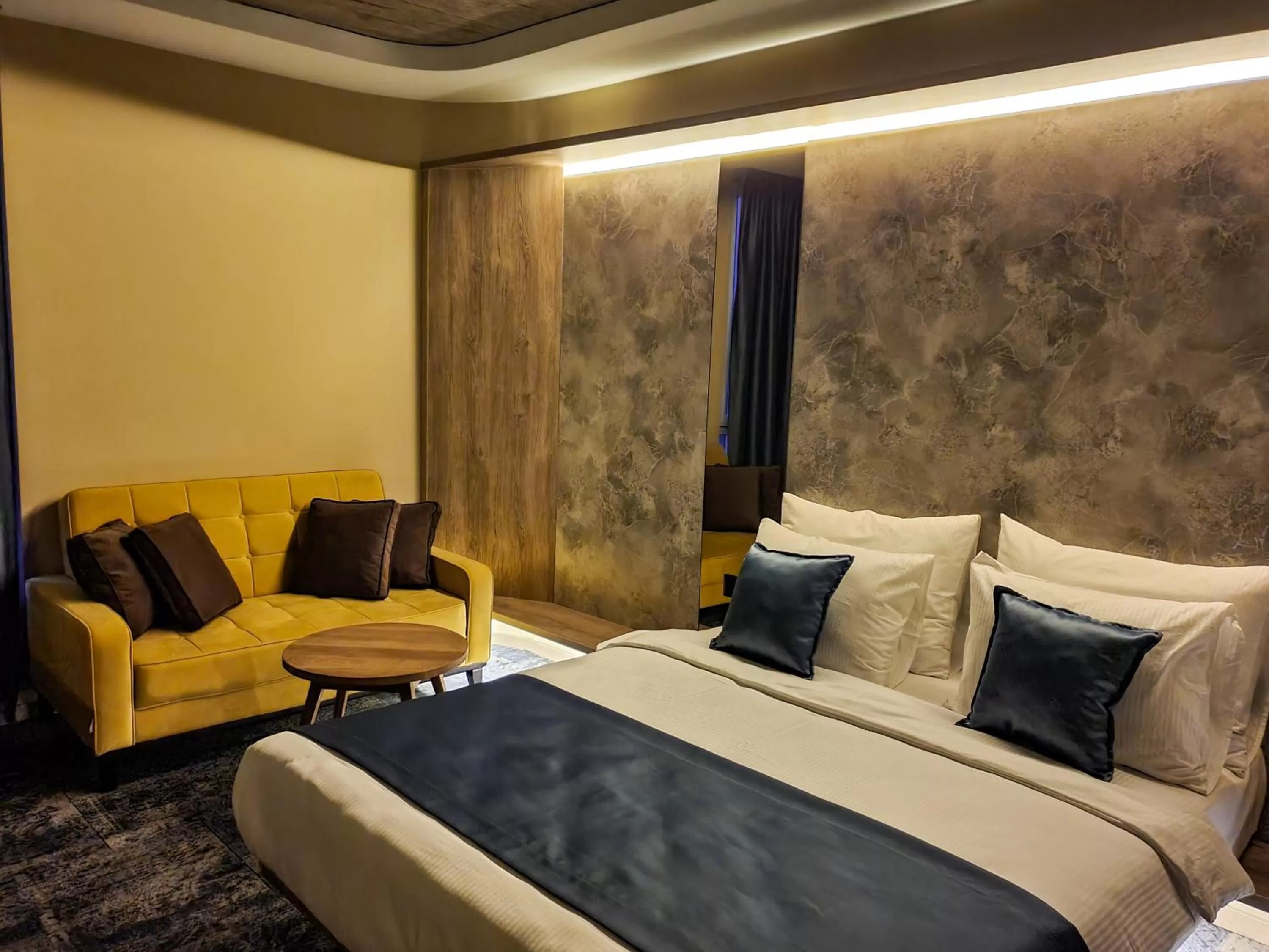 Bed in Hotel City Code