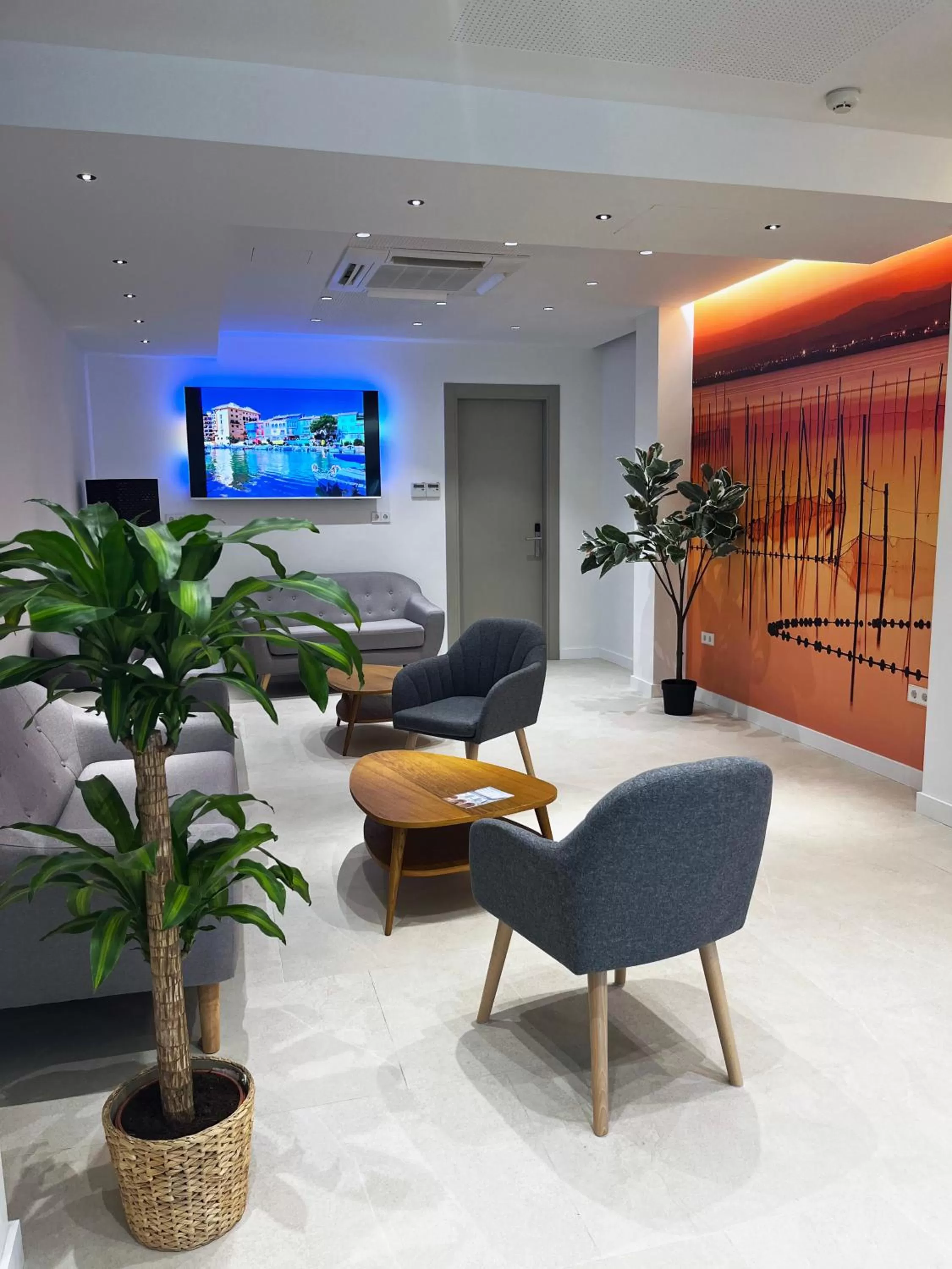 Lobby/Reception in Hotel BESTPRICE Valencia