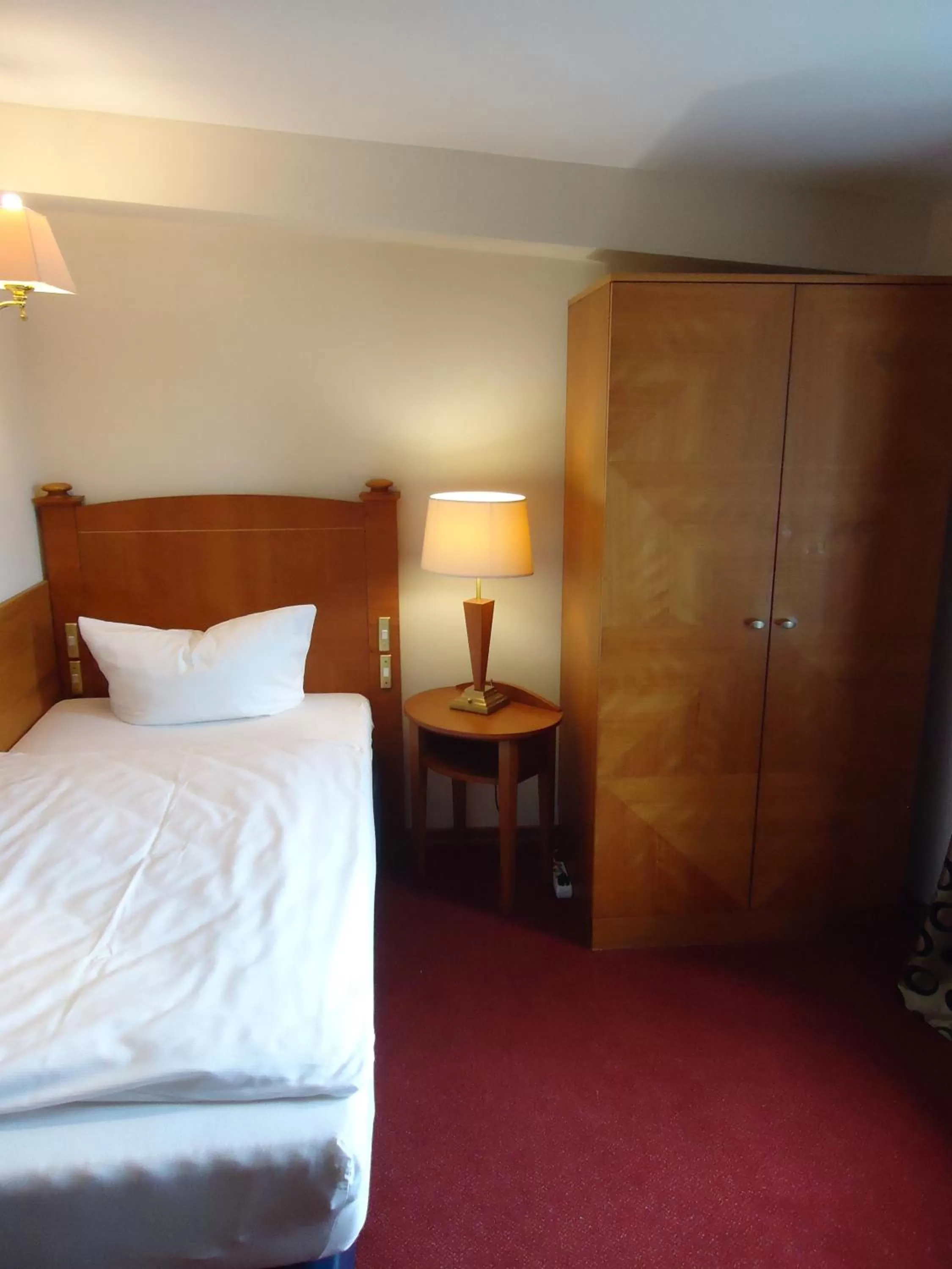 Photo of the whole room, Bed in Hotel Haus Sajons