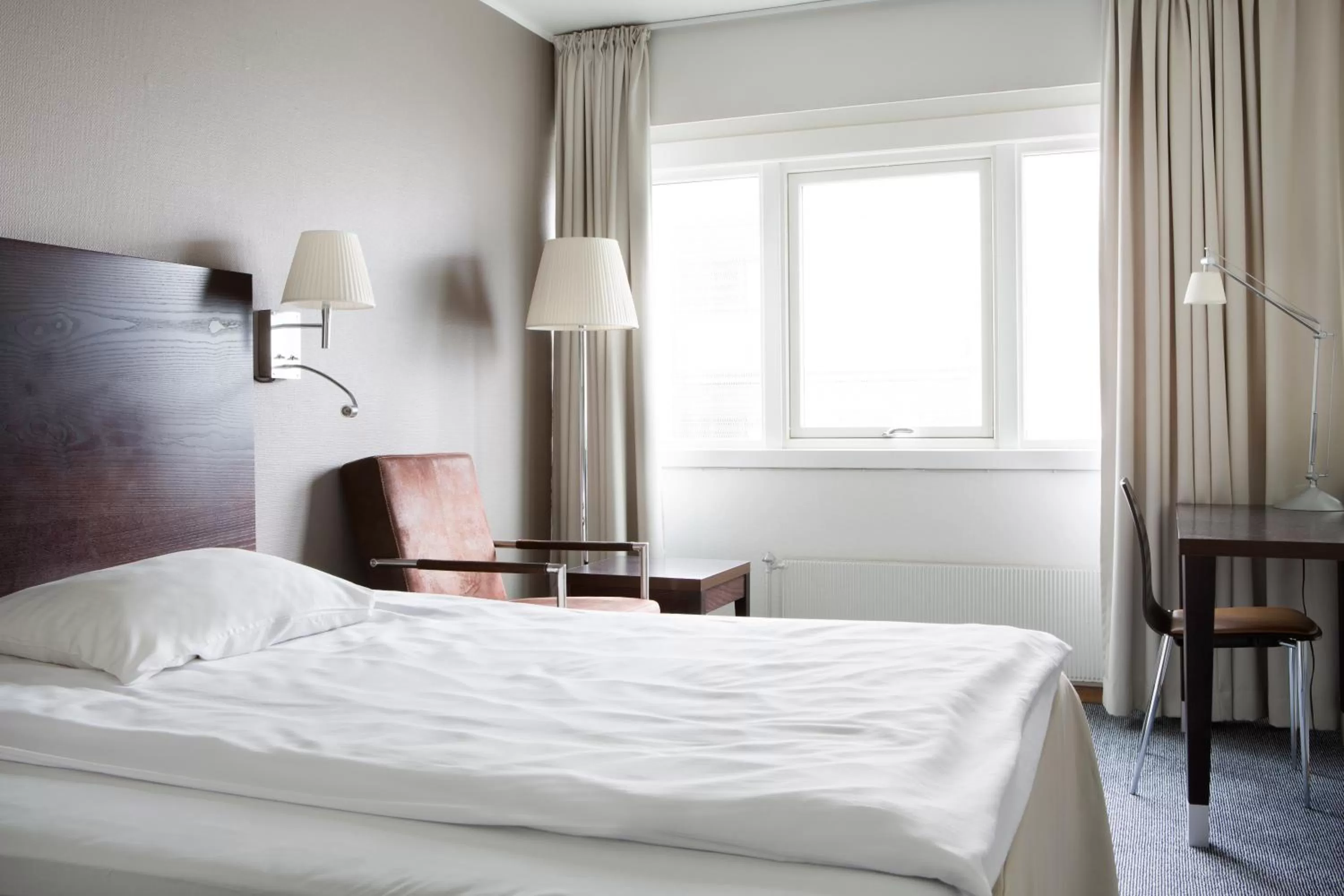 Photo of the whole room, Bed in Scandic Victoria Florø