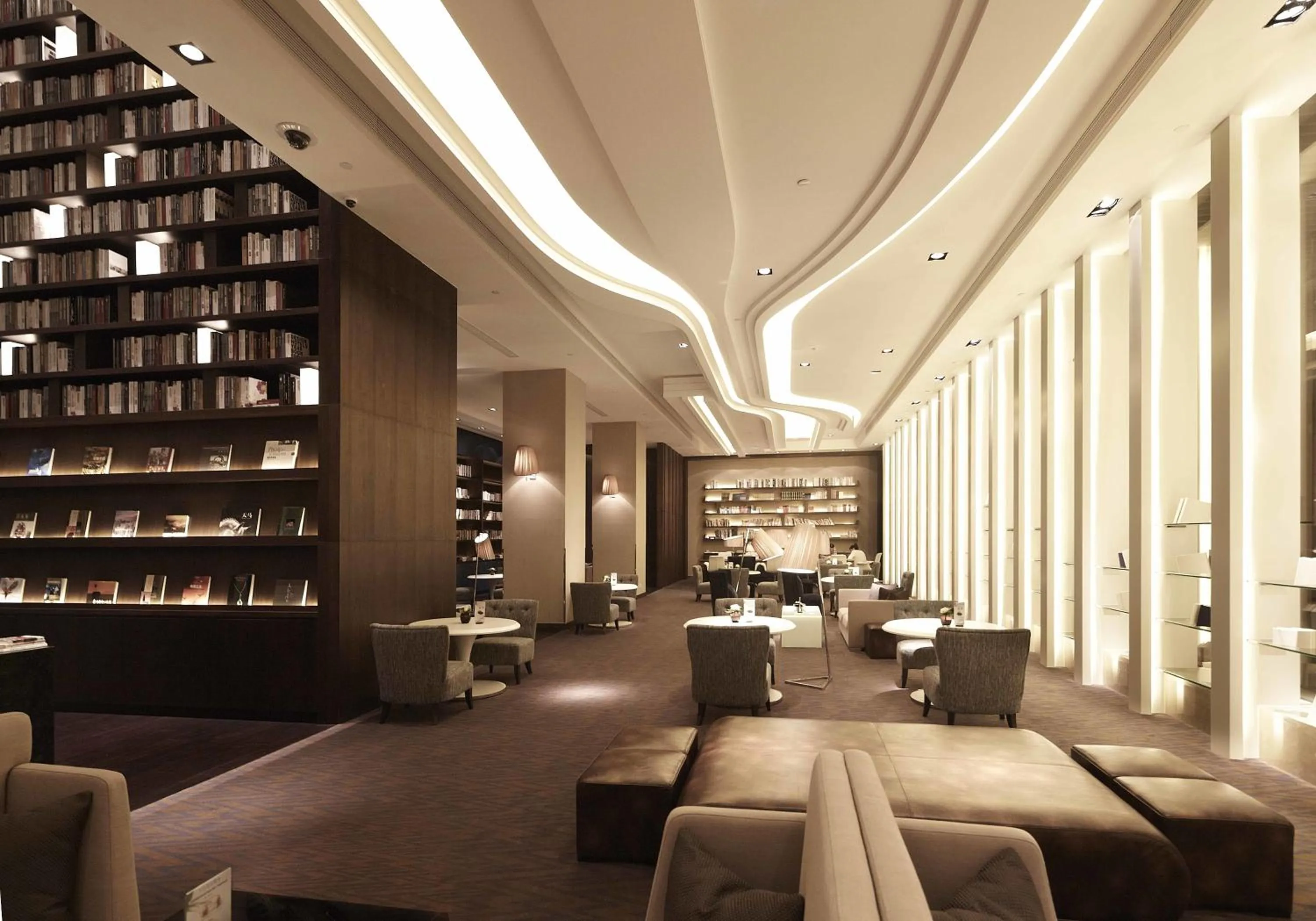 Library in Hotel Kapok Shenzhen Bay