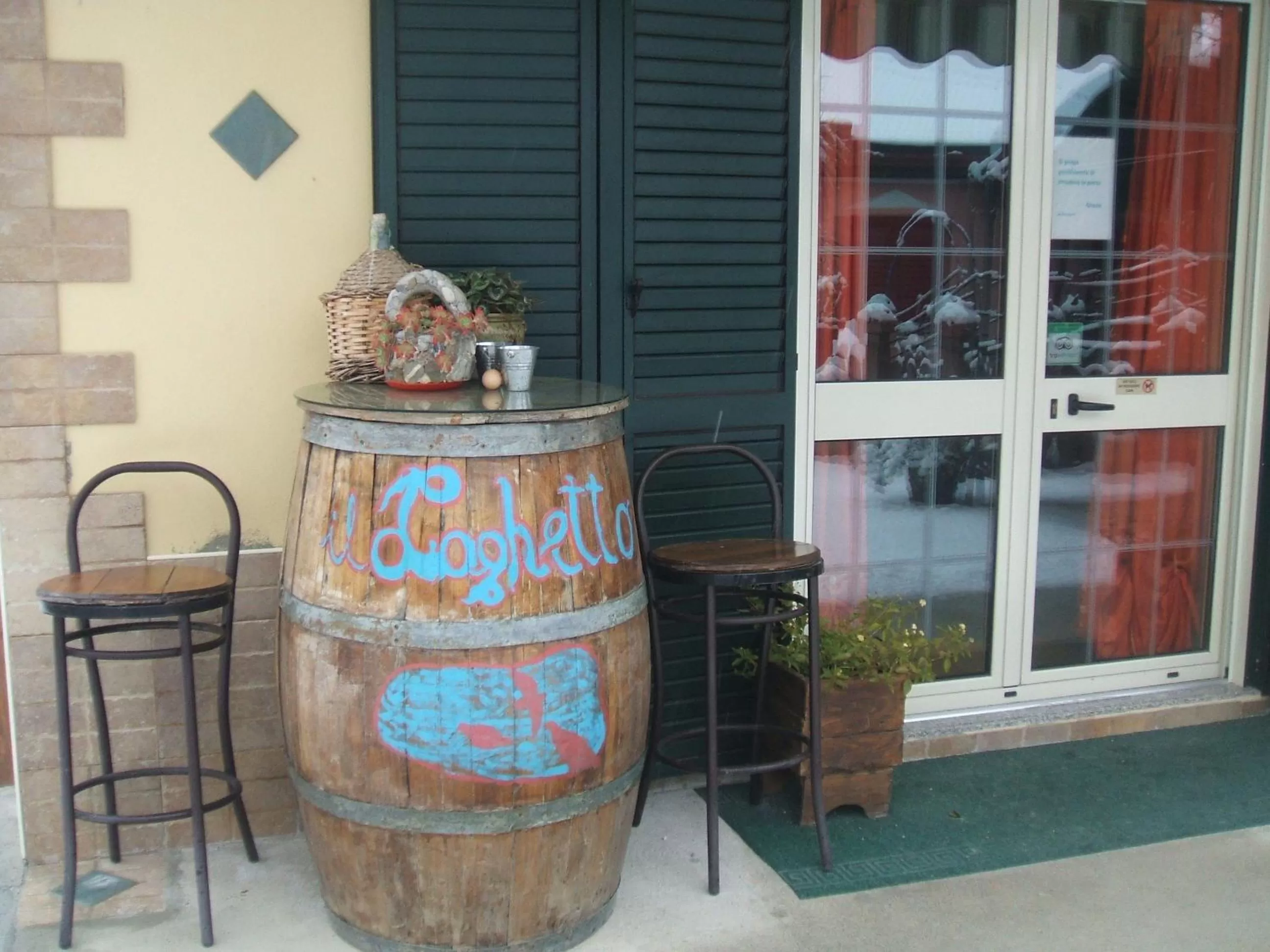 Decorative detail in Il Laghetto