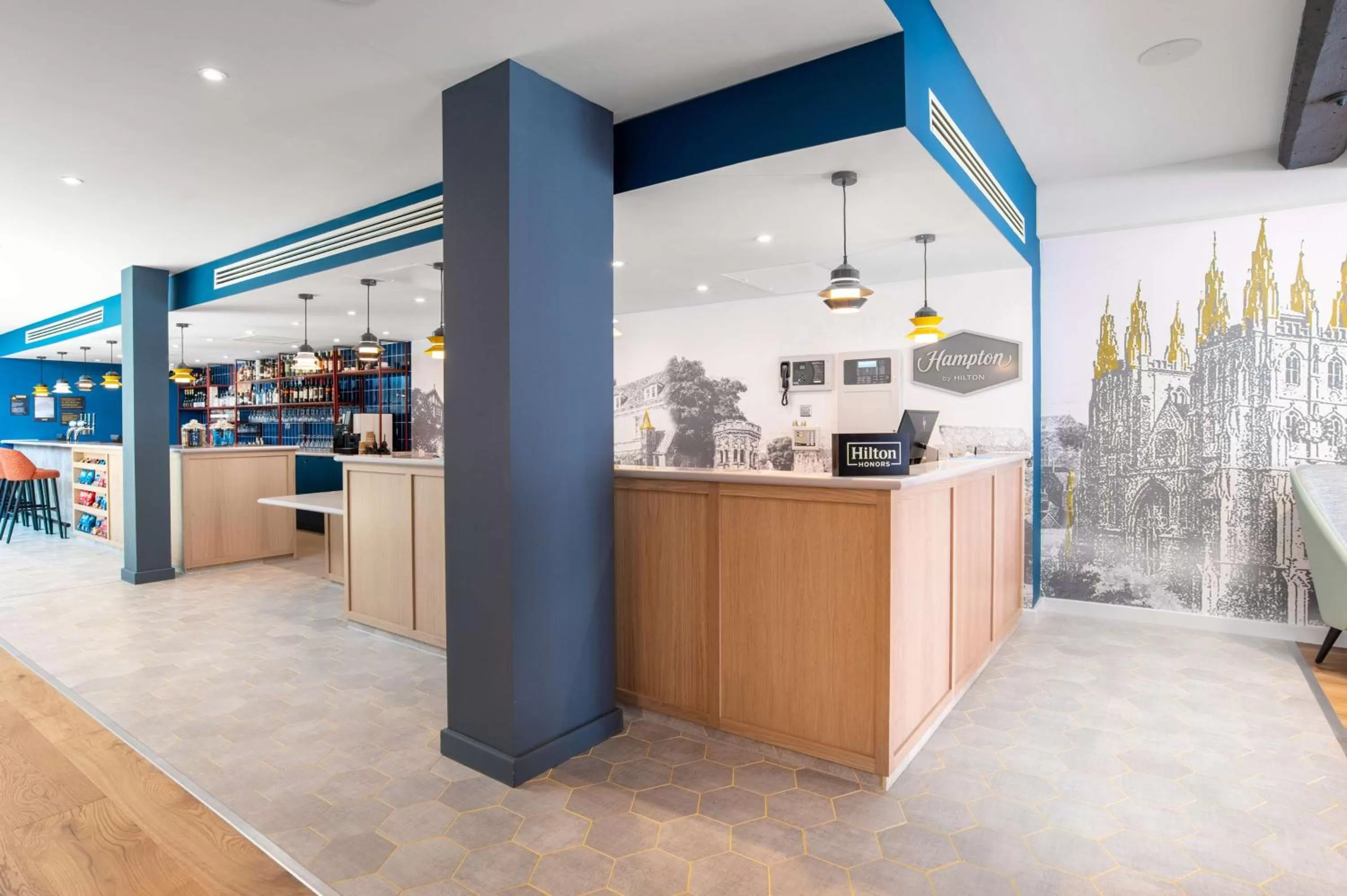 Lobby or reception in Hampton by Hilton Canterbury