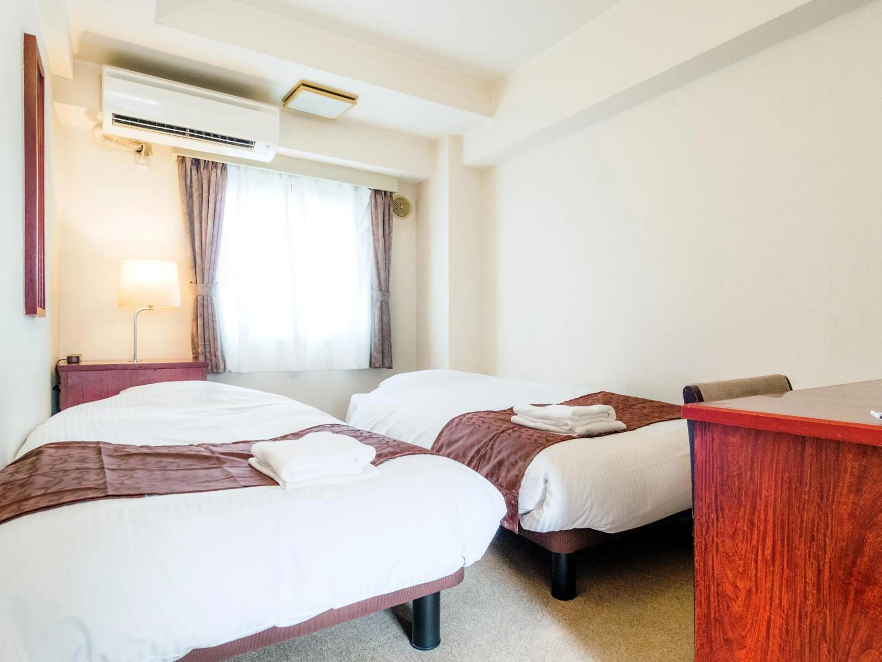 Photo of the whole room, Bed in Sky Heart Hotel Koiwa