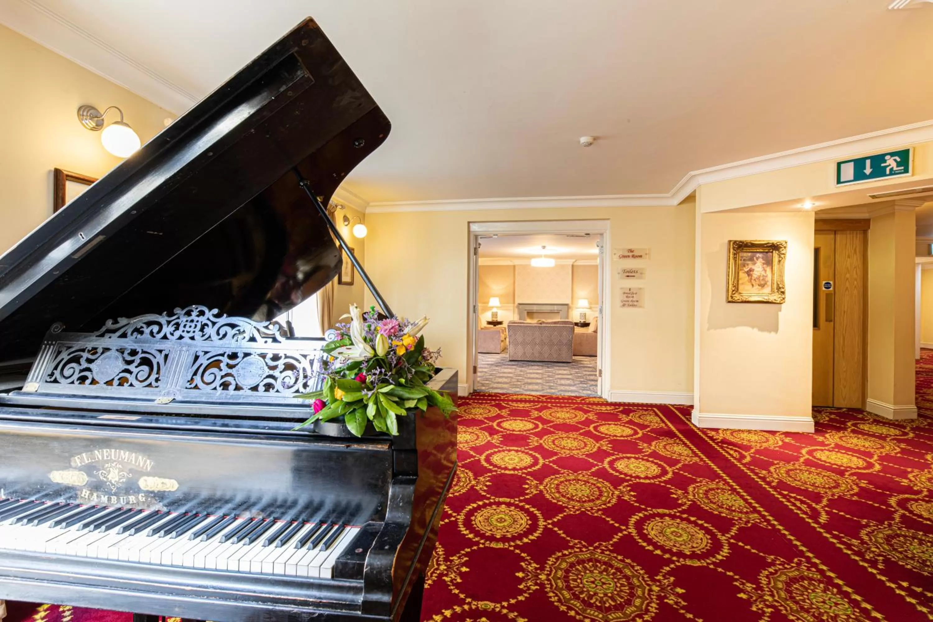 Seating area in Ballina Manor Hotel